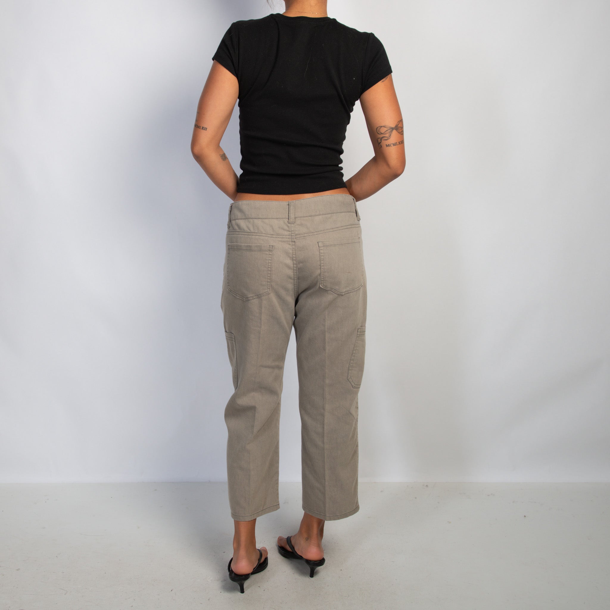 KHAKI CROP CARGO PANTS