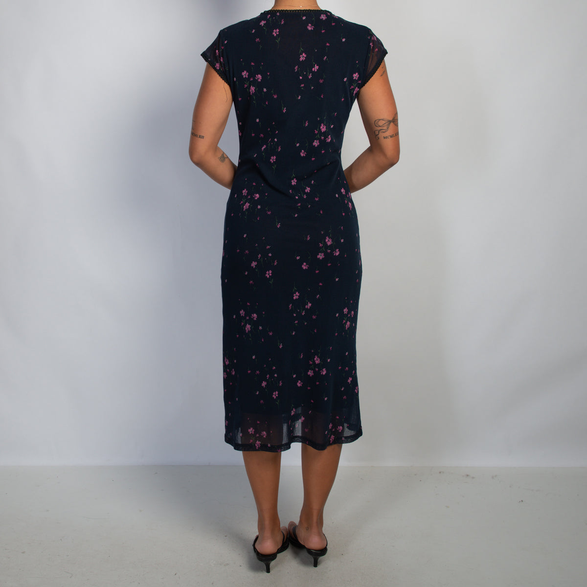 NAVY FLORAL MESH MIDI DRESS