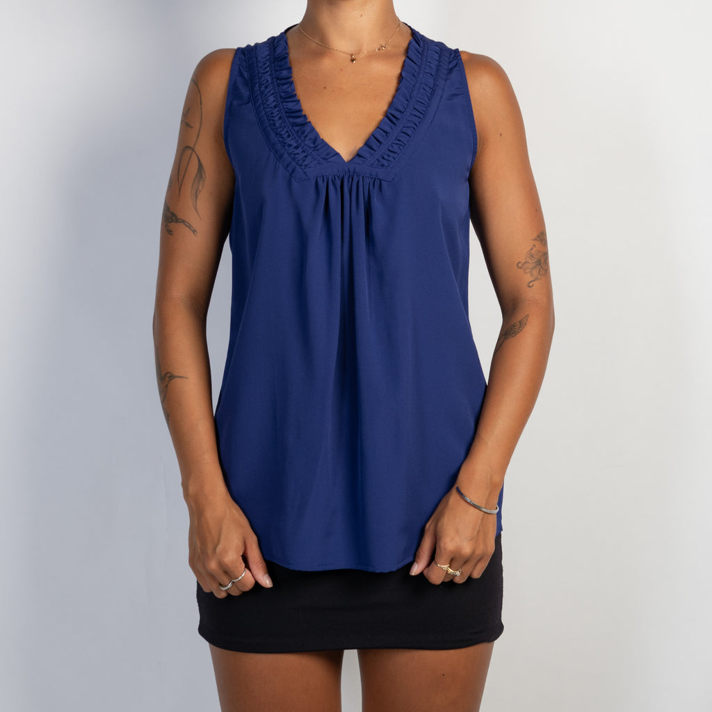 VIOLET SLEEVELESS TOP