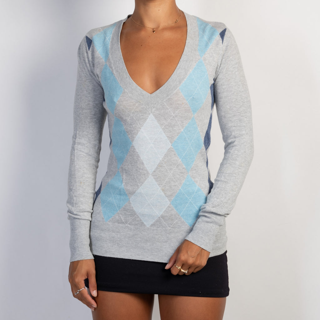 ARGLYE THIN KNIT TOP