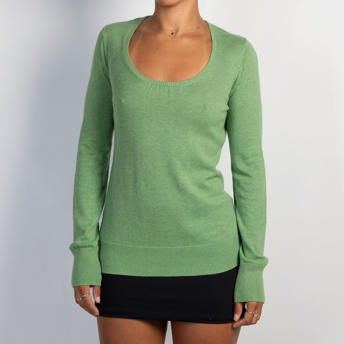 GREEN KNIT TOP