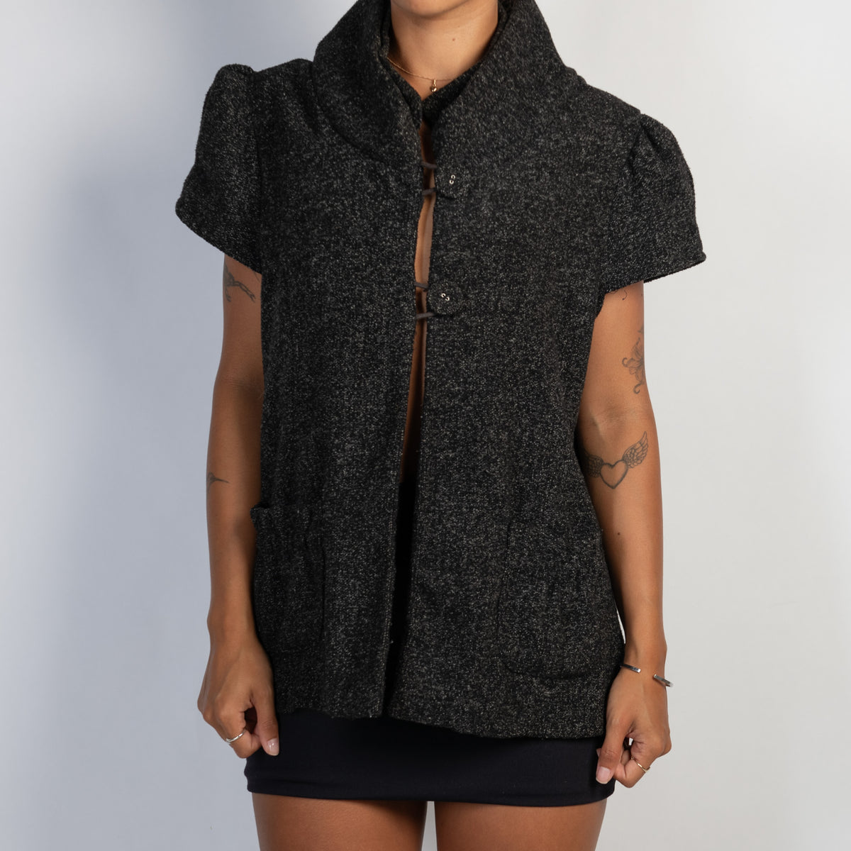 SHORT SLEEVE PEACOAT