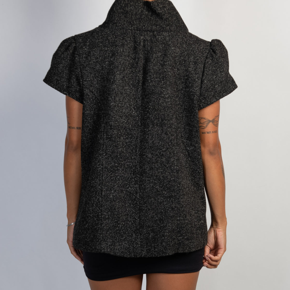 SHORT SLEEVE PEACOAT