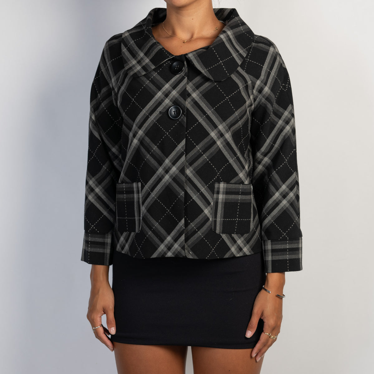 BLACK PLAID BLAZER