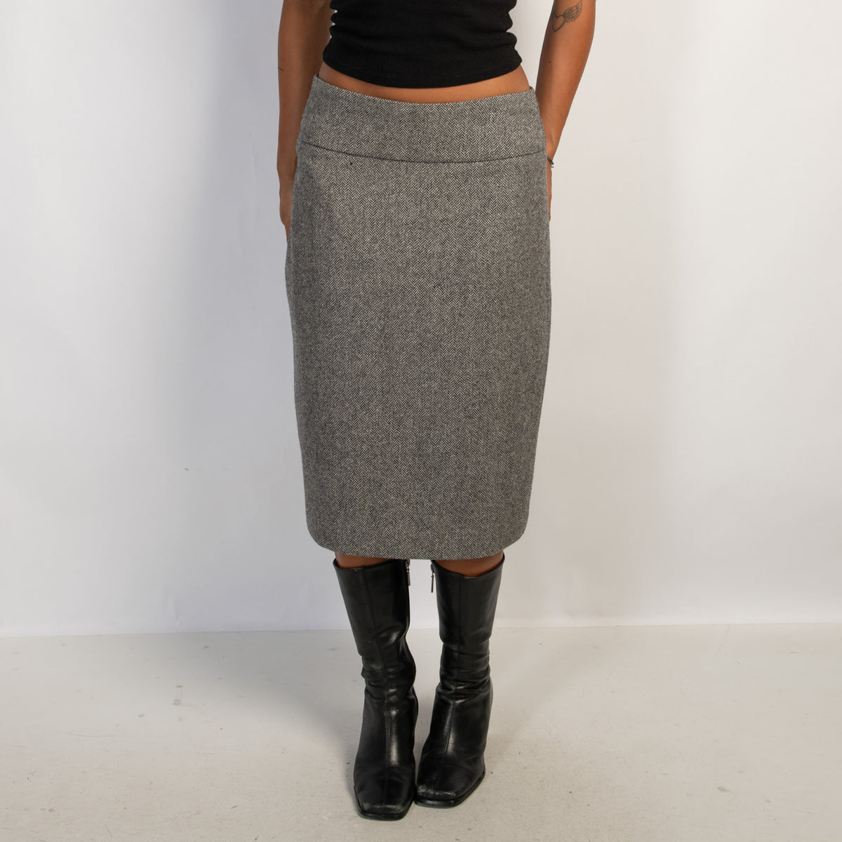 HERRINGBONE MIDI SKIRT