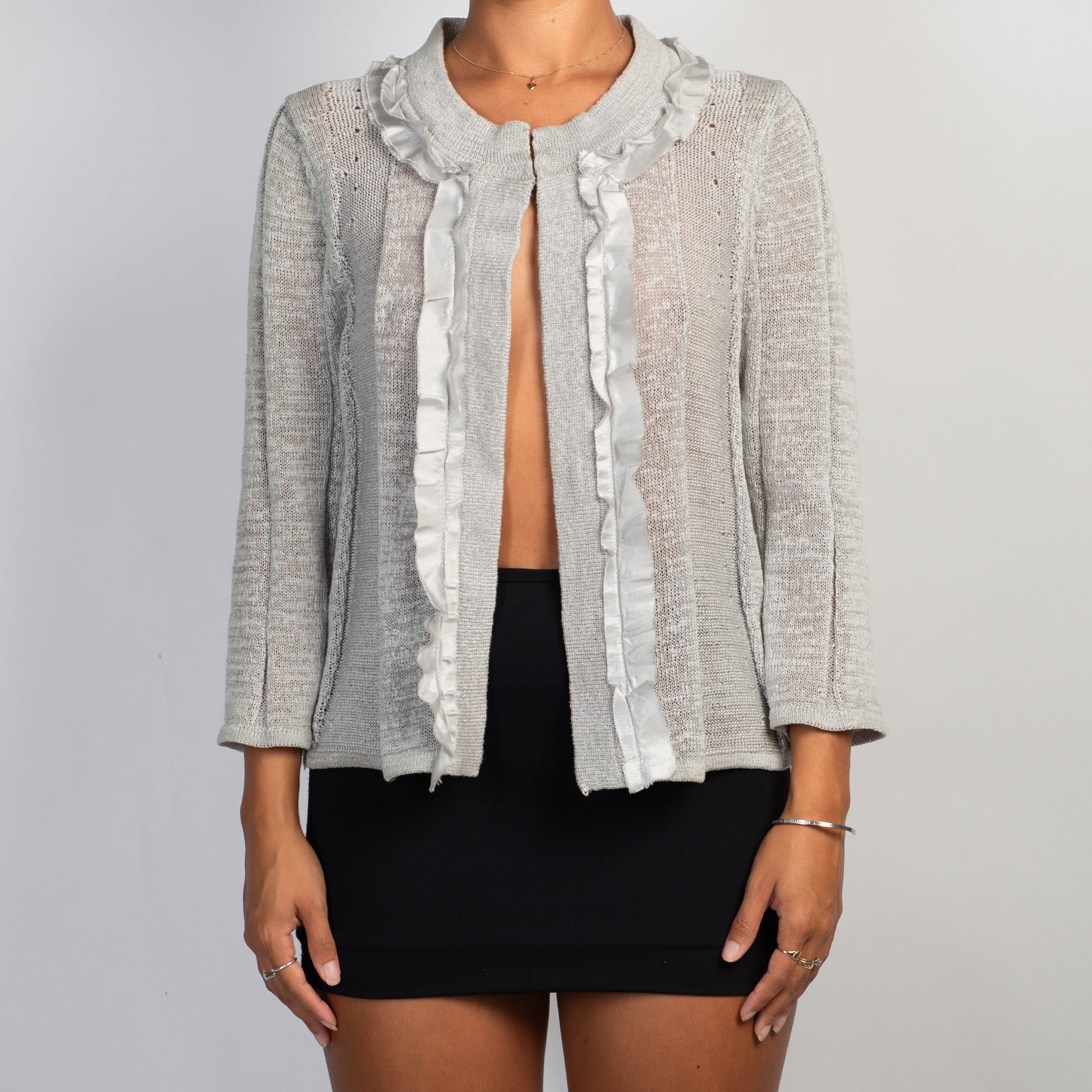 GREY RUFFLE CARDIGAN