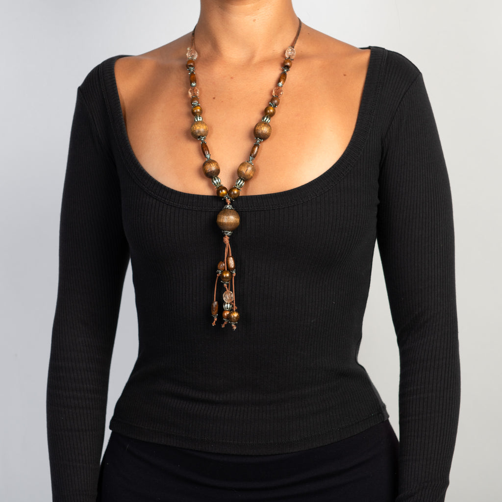 WOODEN BEADED NECKLACE