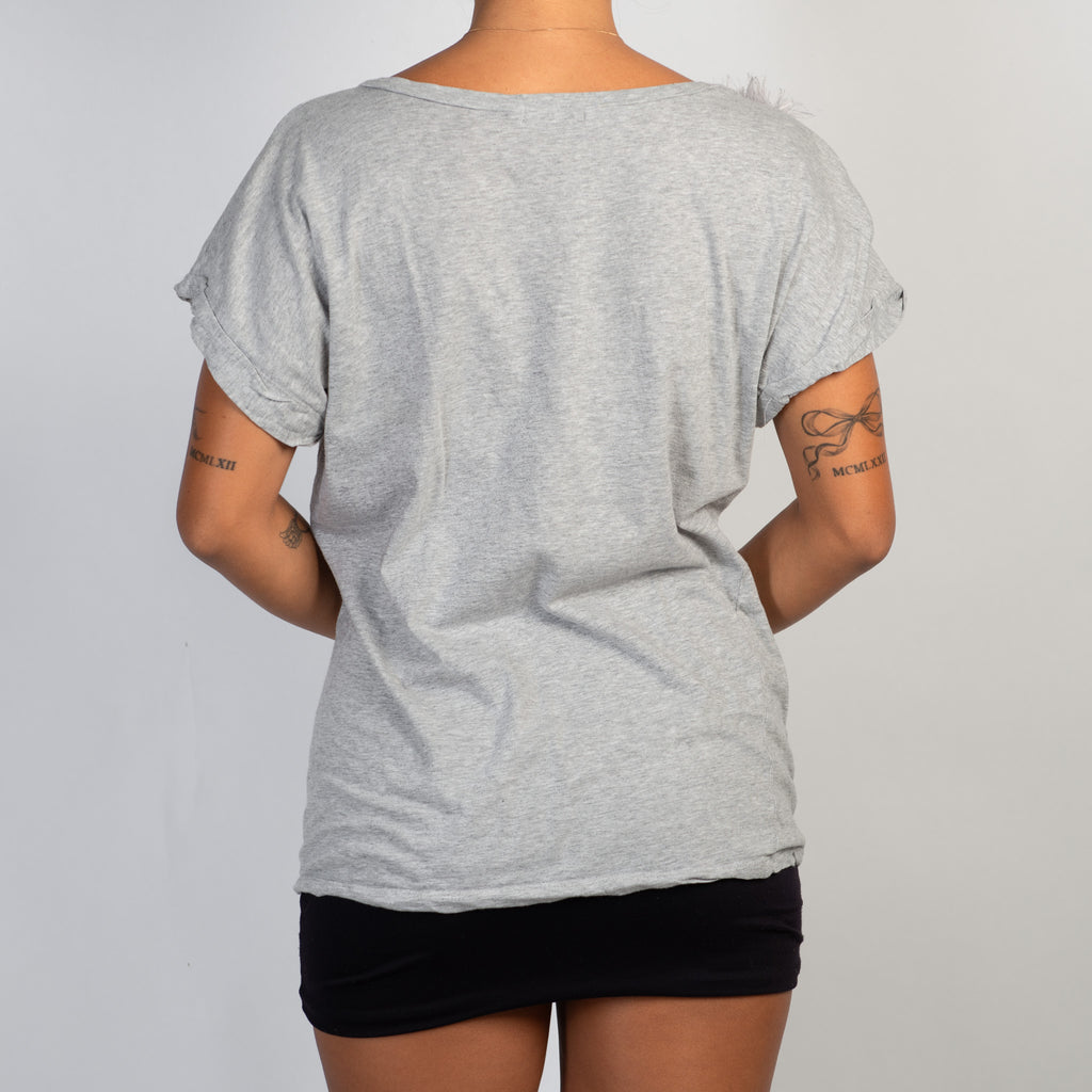 GREY FLORAL APPLIQUE TOP