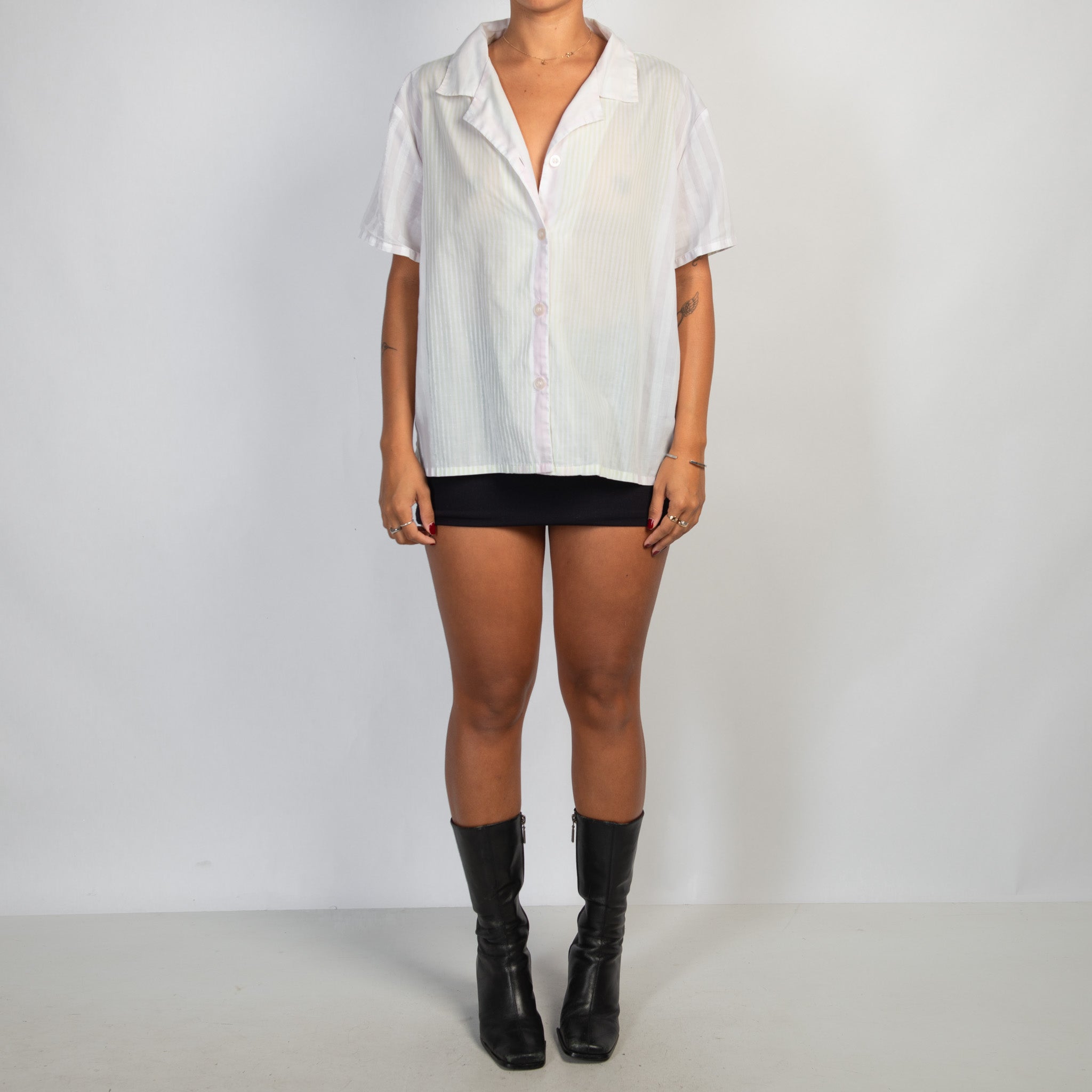 PASTEL STRIPE BLOUSE