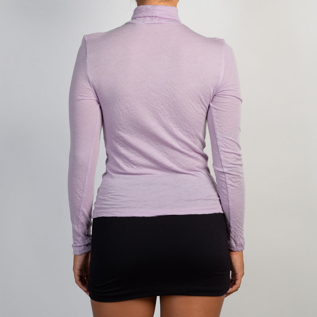 LILAC WOOL TURTLENECK TOP