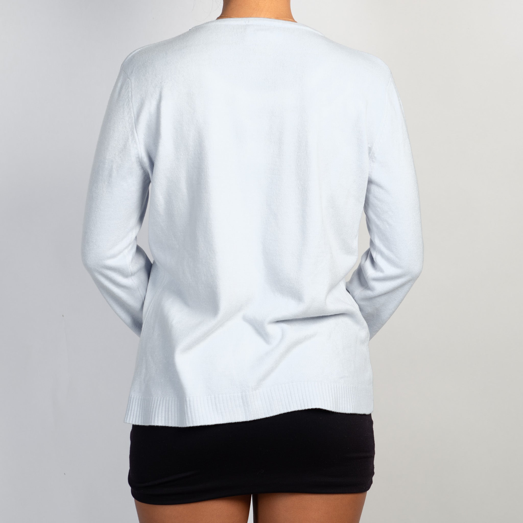 PALE BLUE KNIT TOP