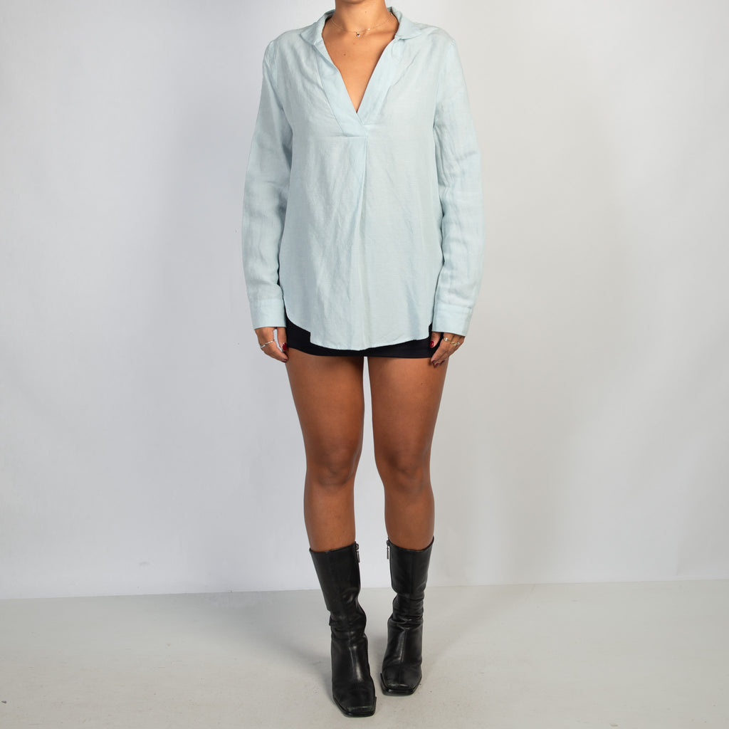 BLUE LINEN BLOUSE