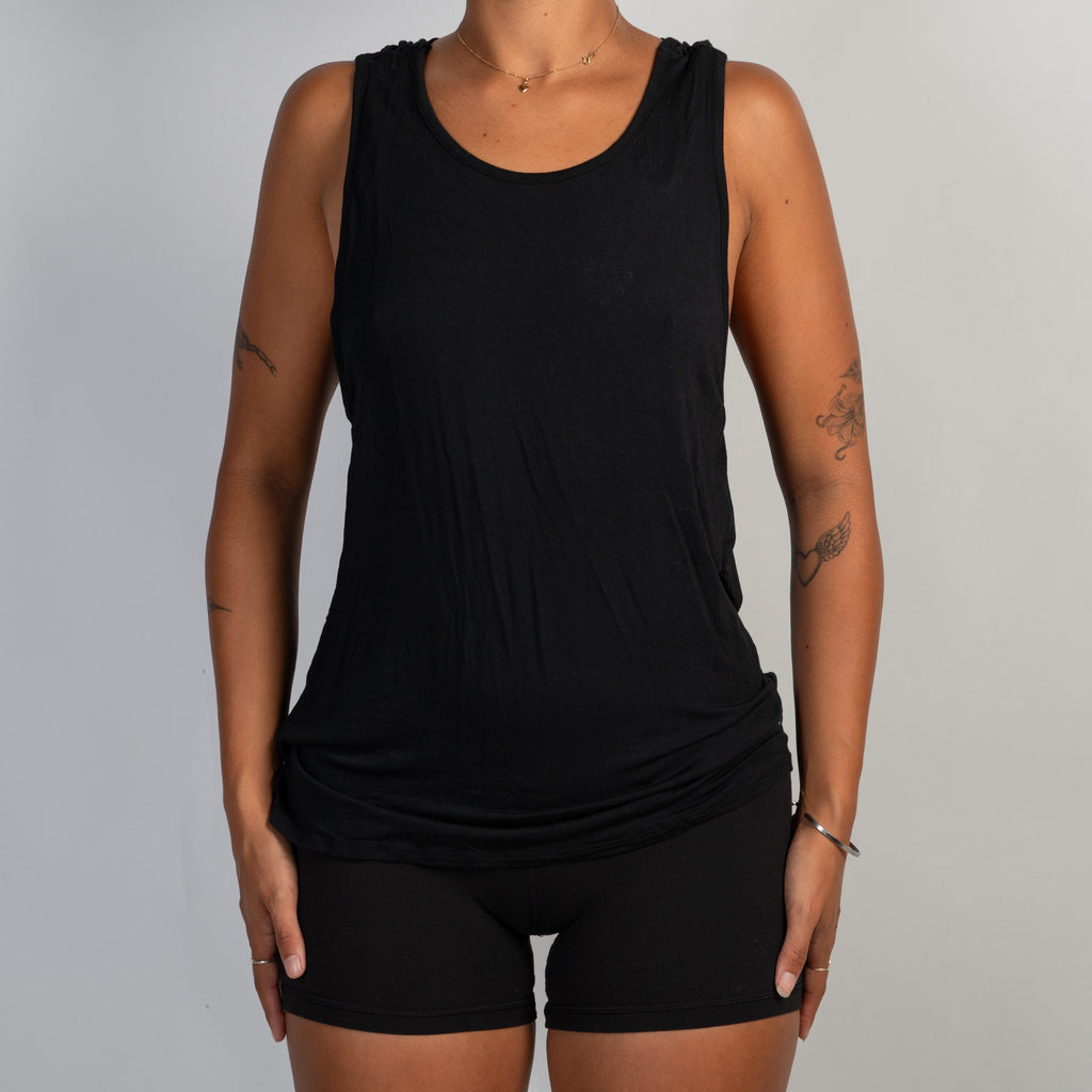 BLACK BACKLESS TANK TOP