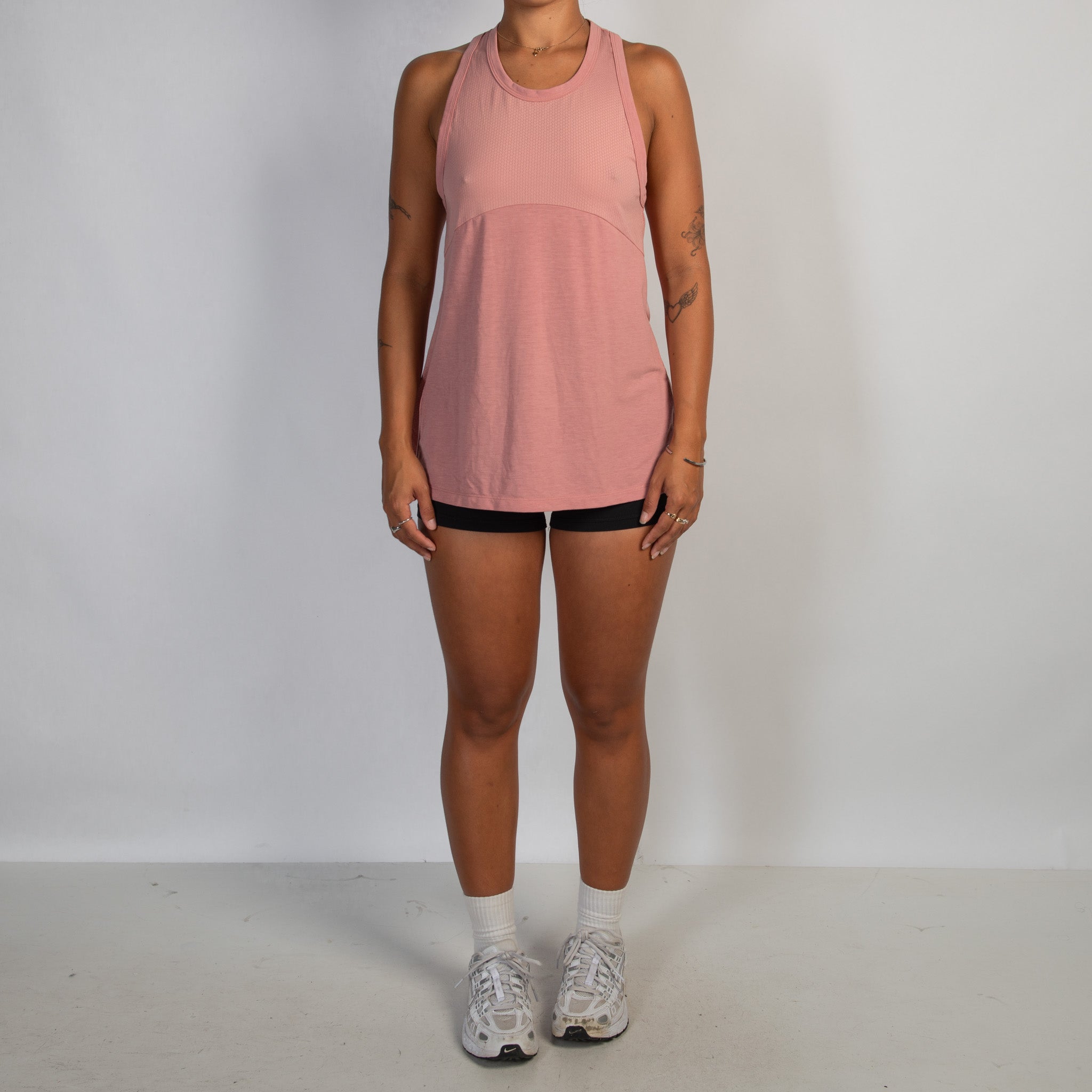 PINK SPLIT BACK ACTIVE TOP