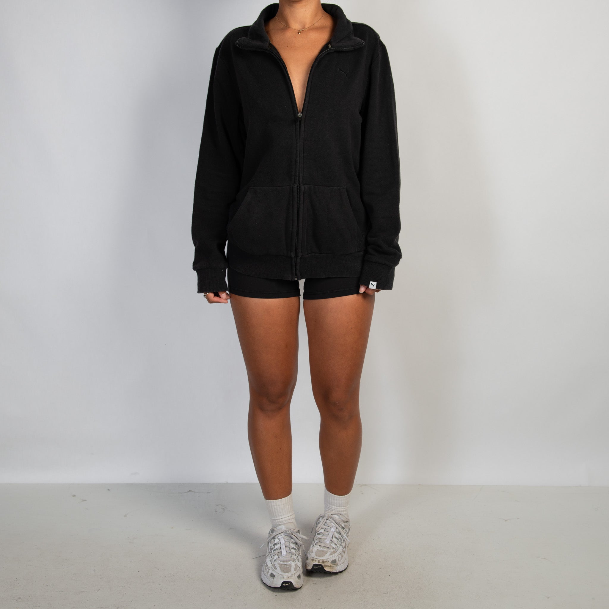 BLACK FLEECE JACKET