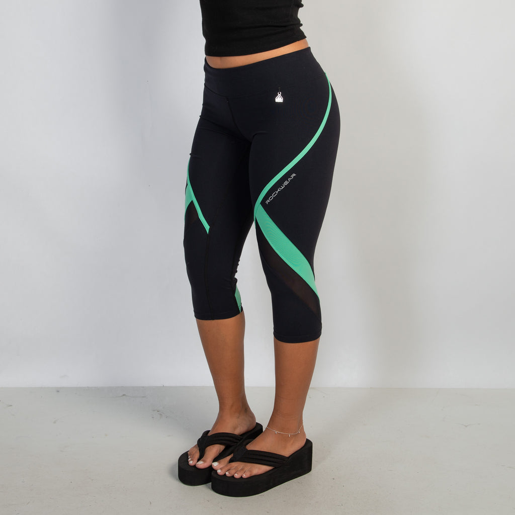 GREEN ACCENT CAPRI TIGHTS