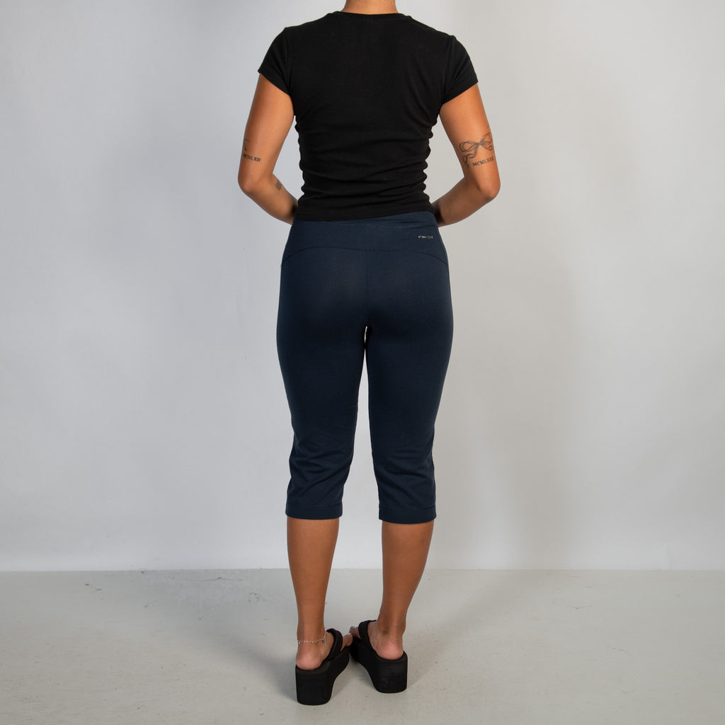 NAVY CAPRI TIGHTS