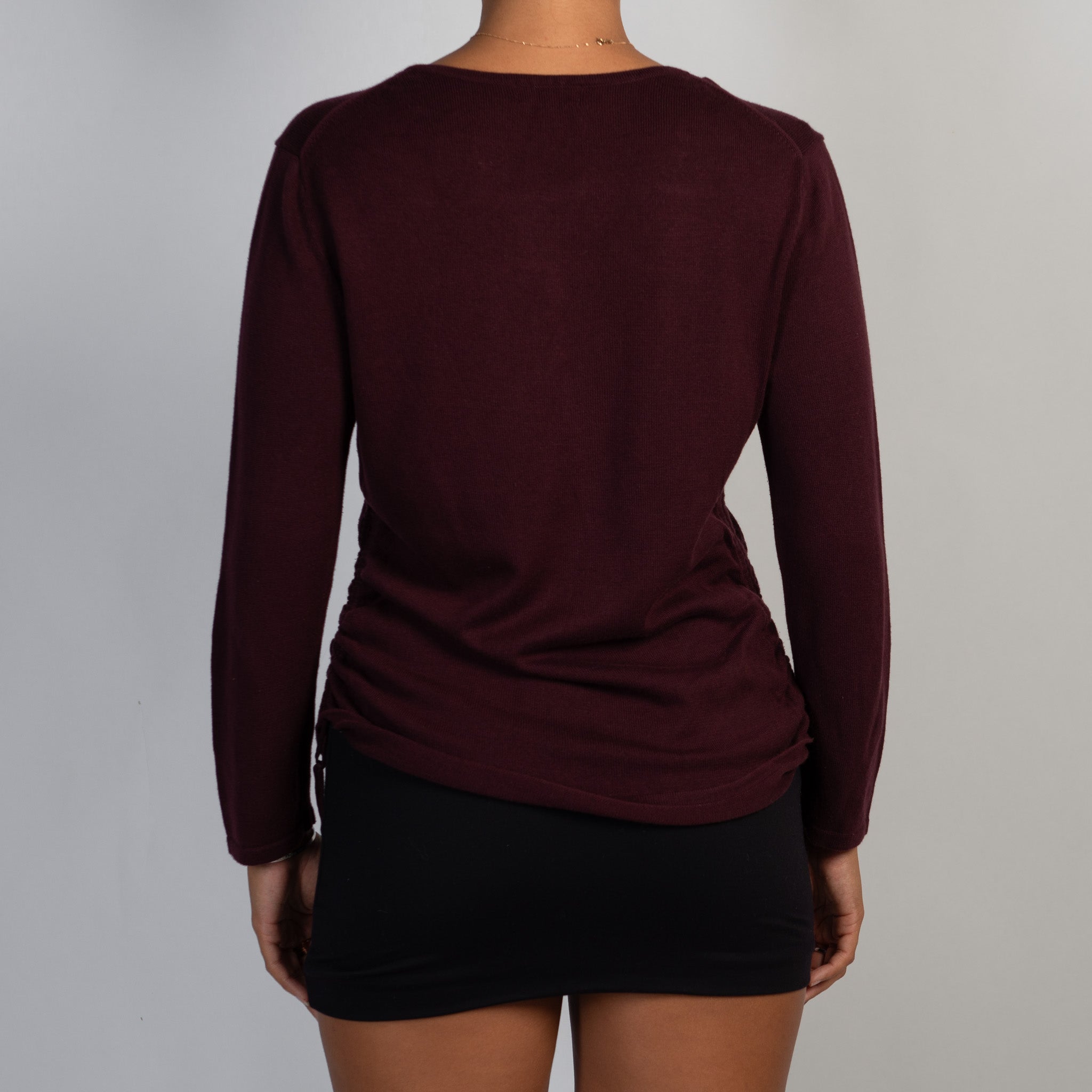 PLUM RUCHED KNIT TOP