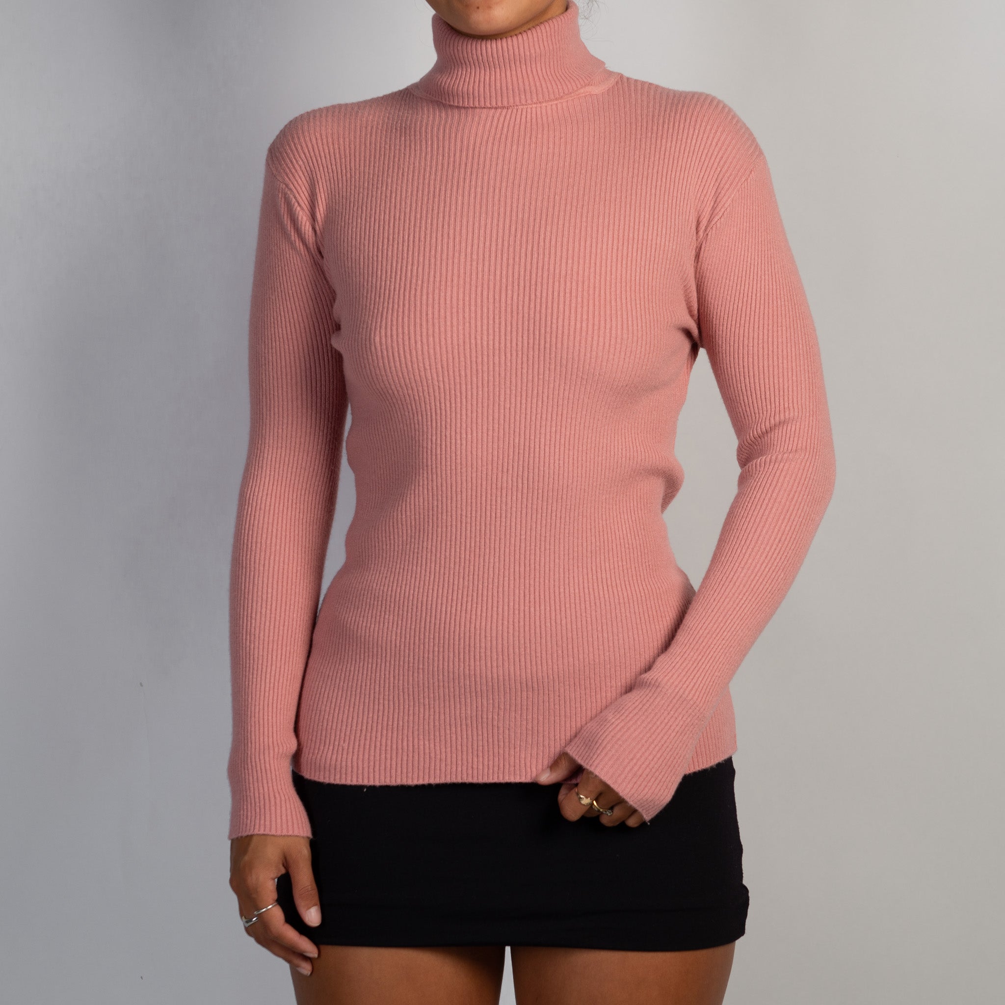 PINK RIB TURTLENECK TOP