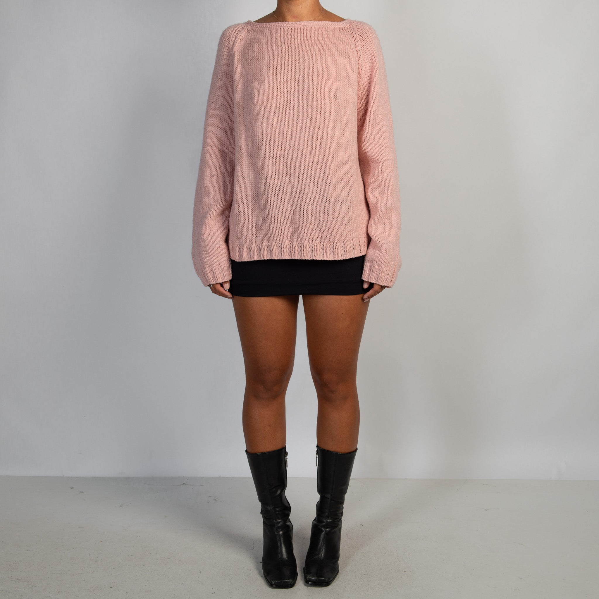 PINK KNIT SWEATER