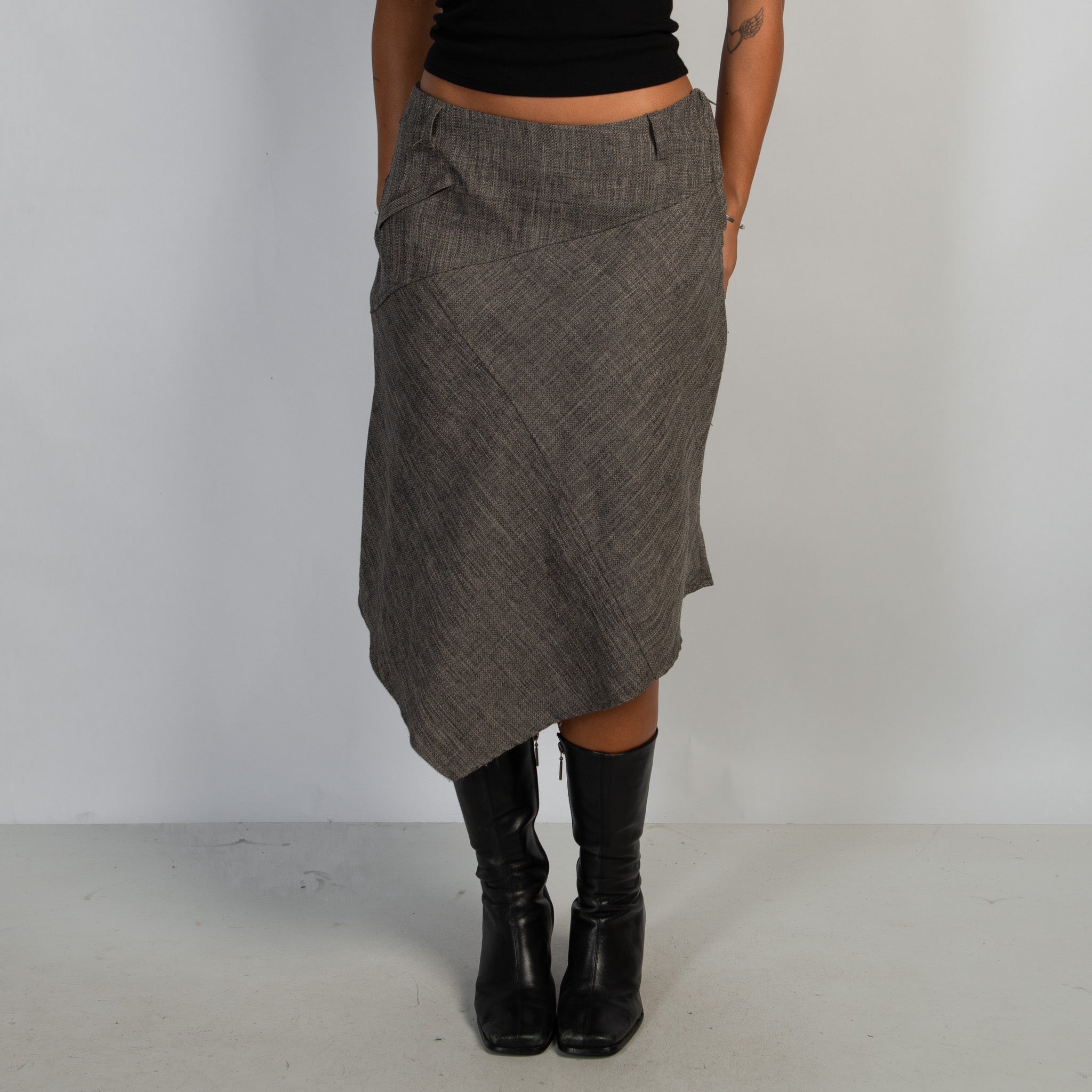 MARLE ASYMMETRIC SKIRT
