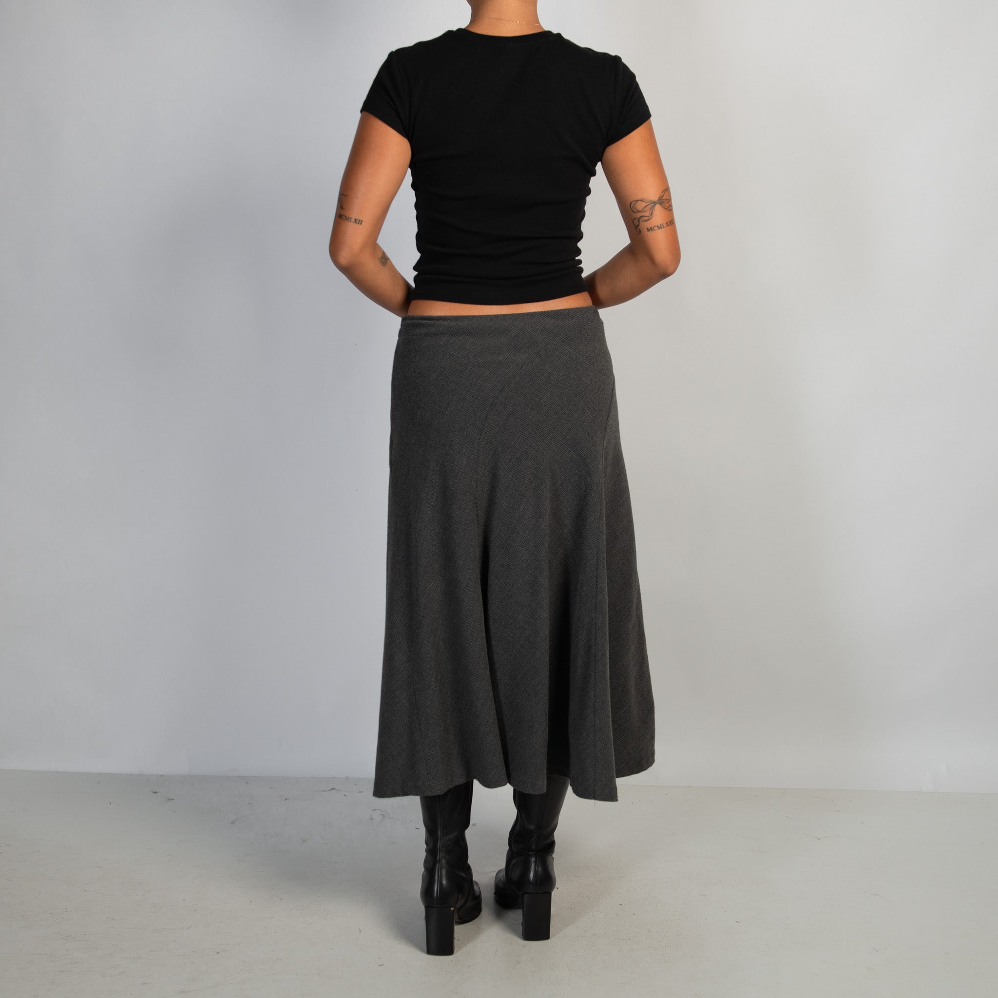 CHARCOAL MIDI SKIRT