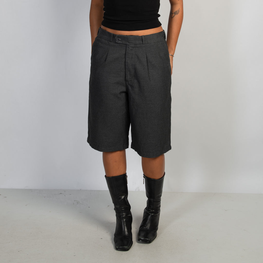GREY TAILORED LONGLINE SHORTS
