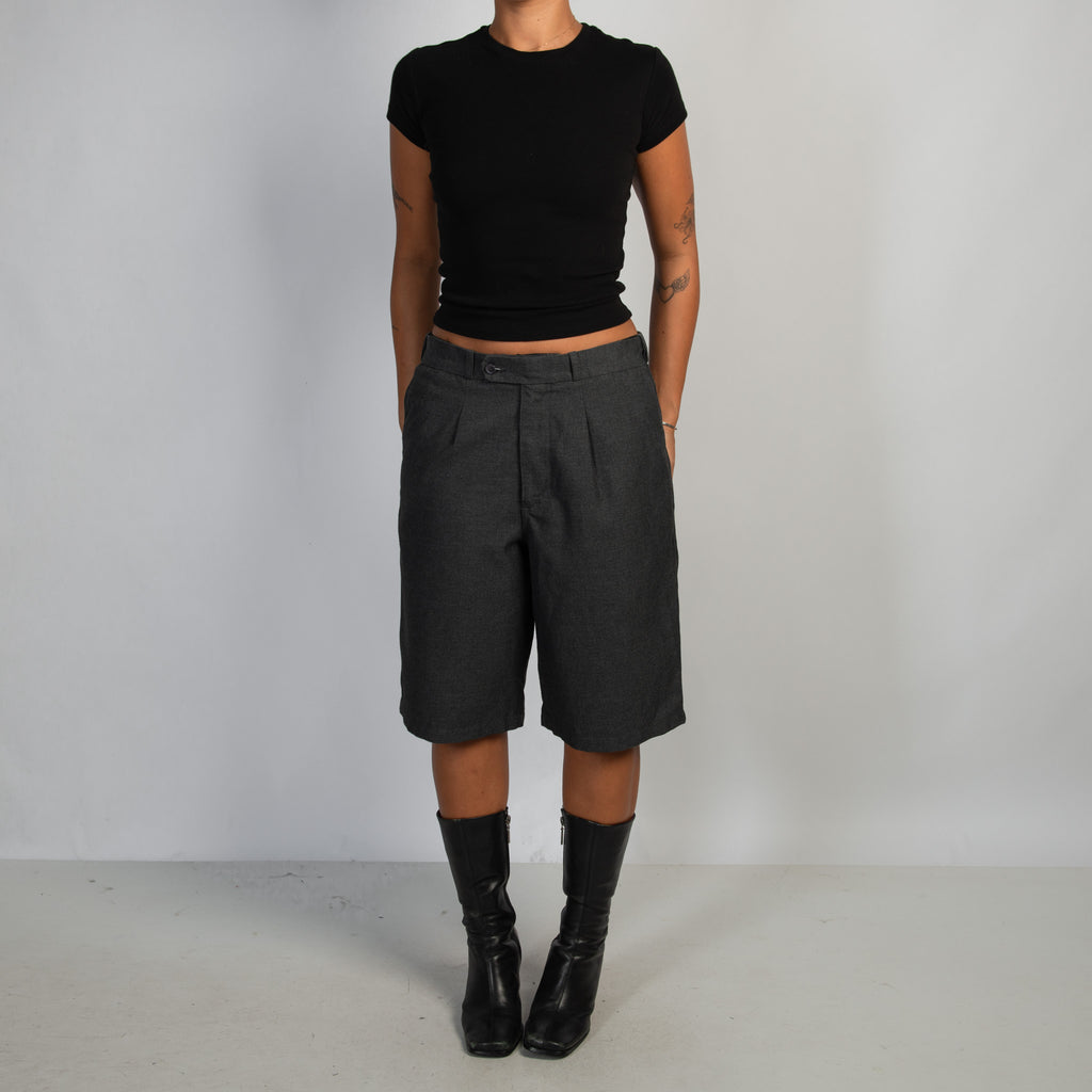 GREY TAILORED LONGLINE SHORTS