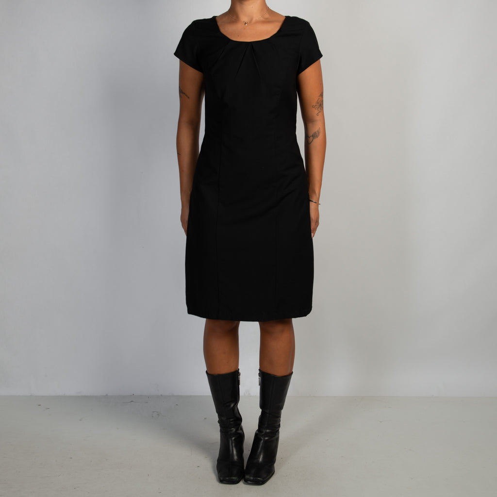 BLACK MIDI DRESS
