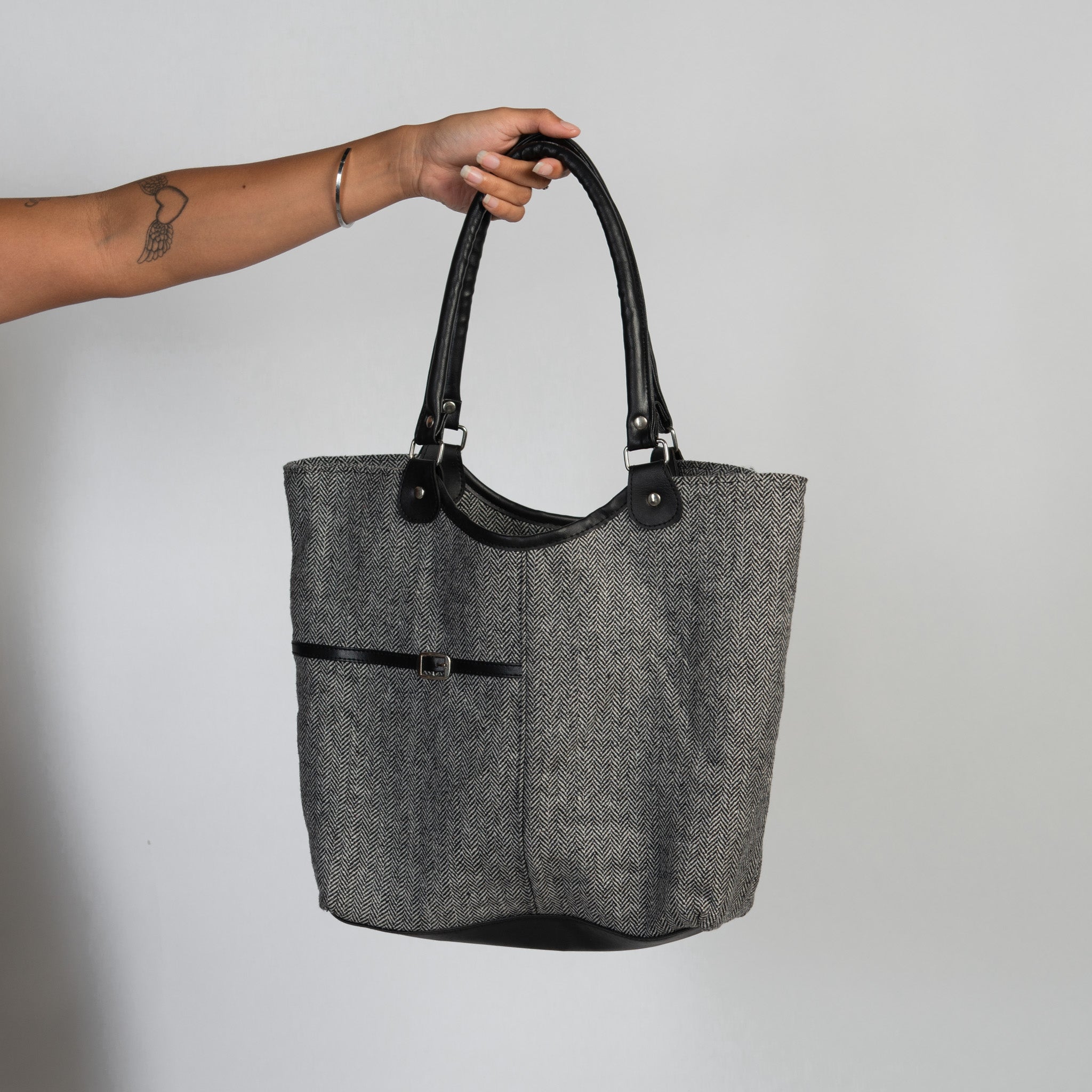 HERRINGBONE SHOULDER BAG