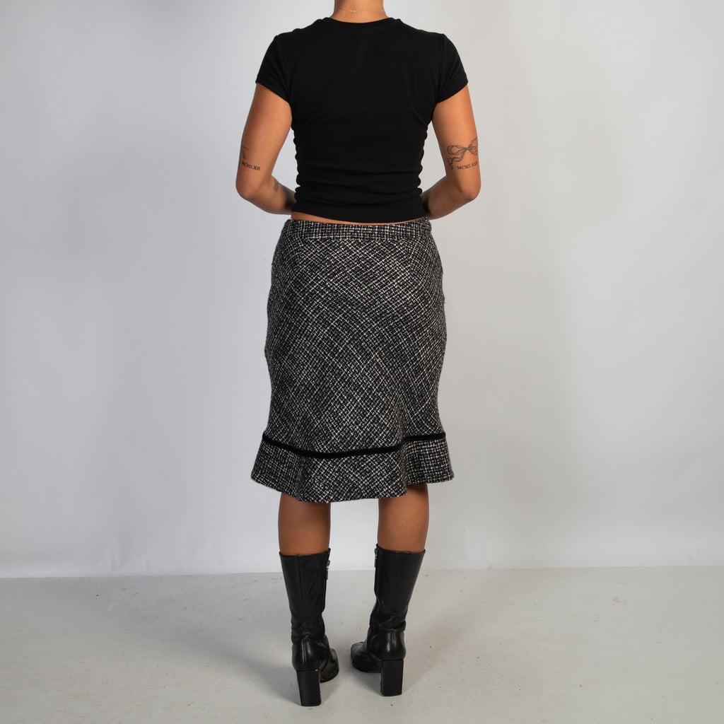 B&W TWEED MIDI SKIRT