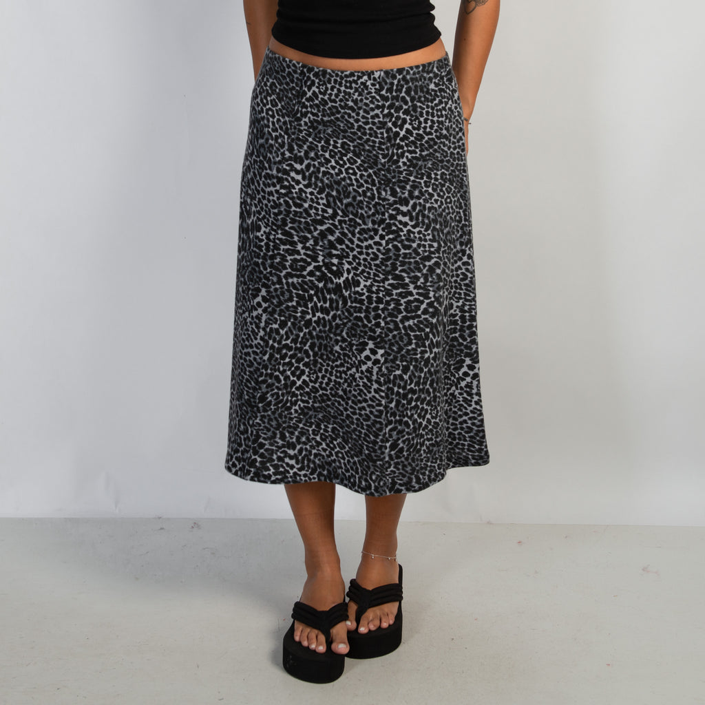 ANIMAL PRINT MIDI SKIRT