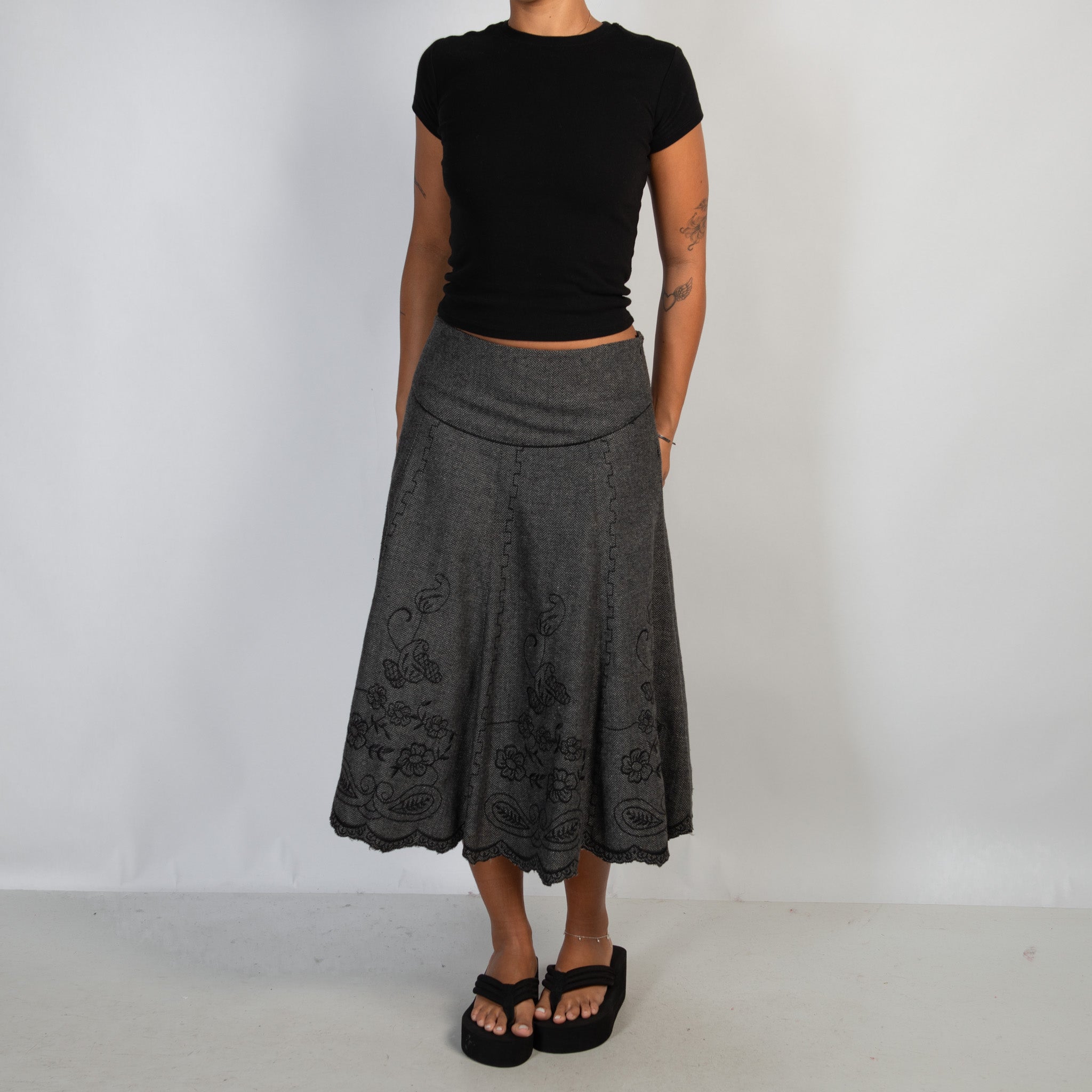 WOOL EMBROIDERED MIDI SKIRT