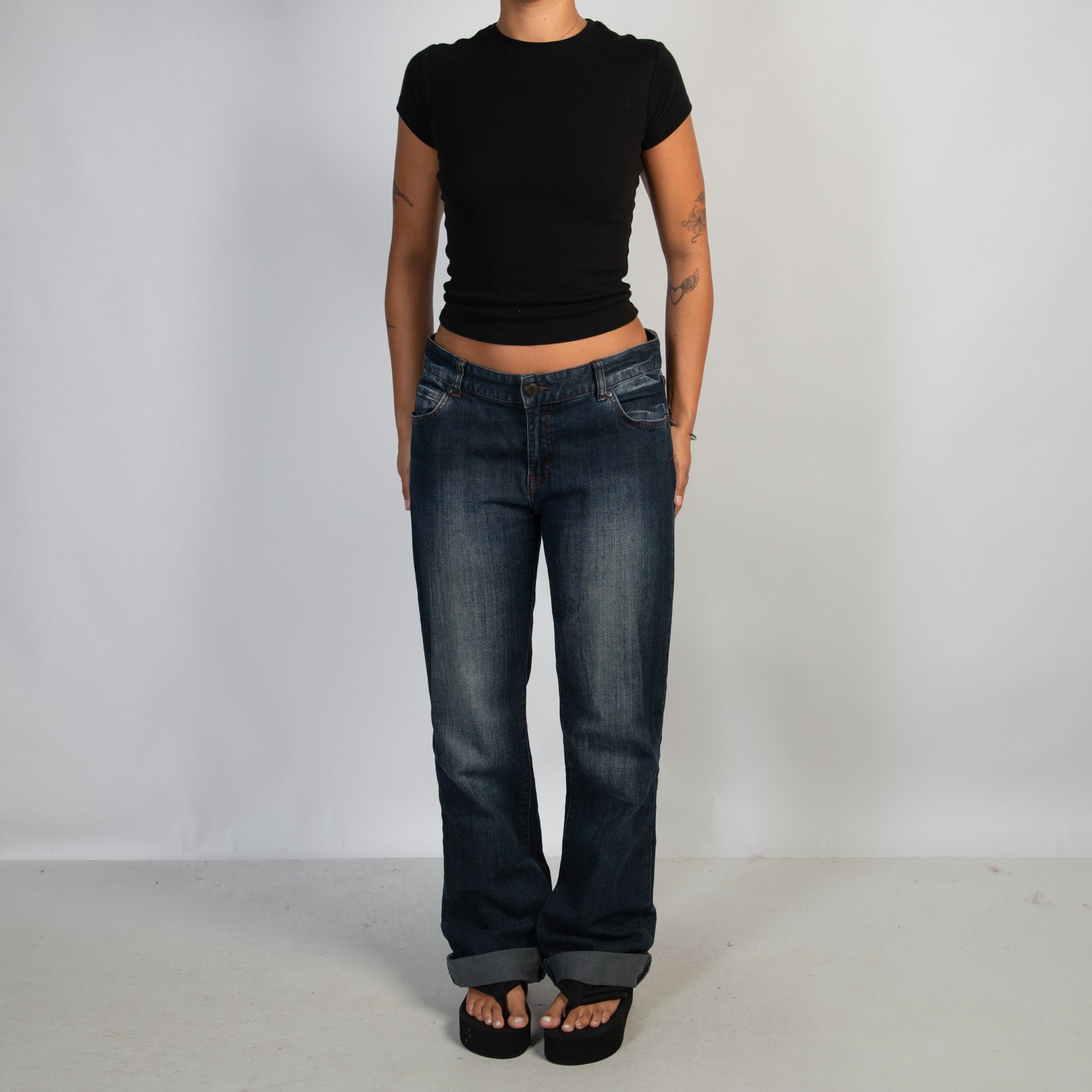 MID RISE BOOTCUT JEANS