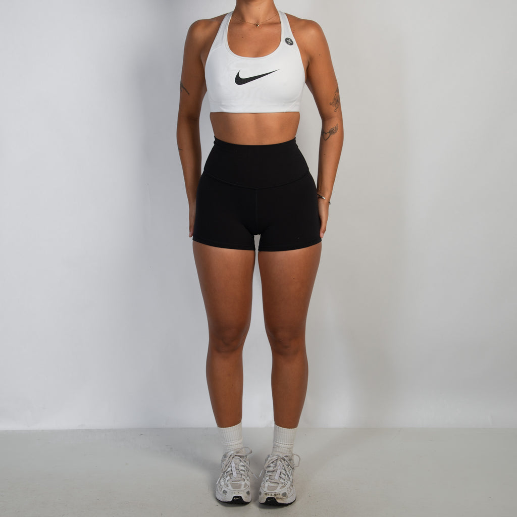 WHITE NIKE SPORTS BRA