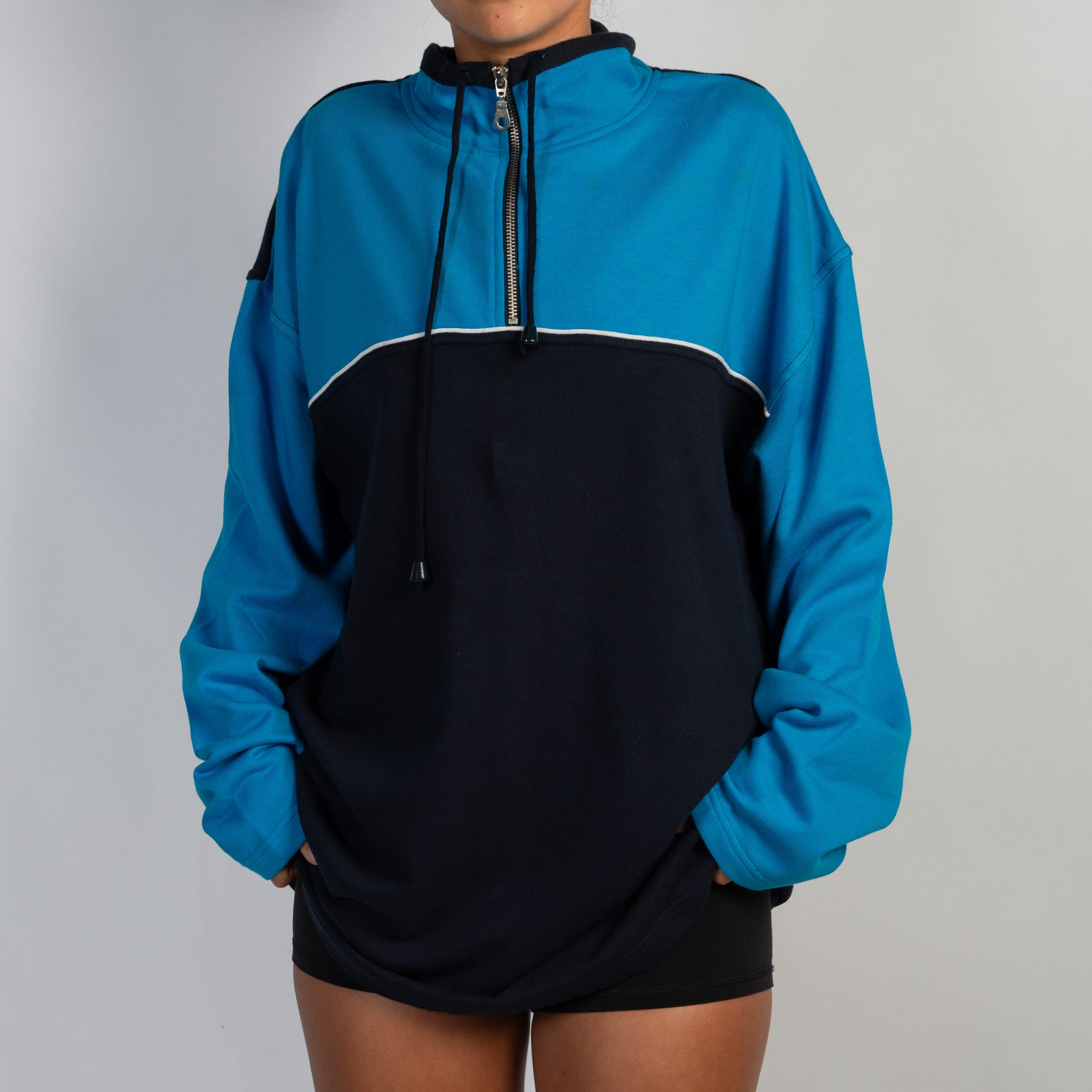 BLUE QUARTER ZIP SWEATER