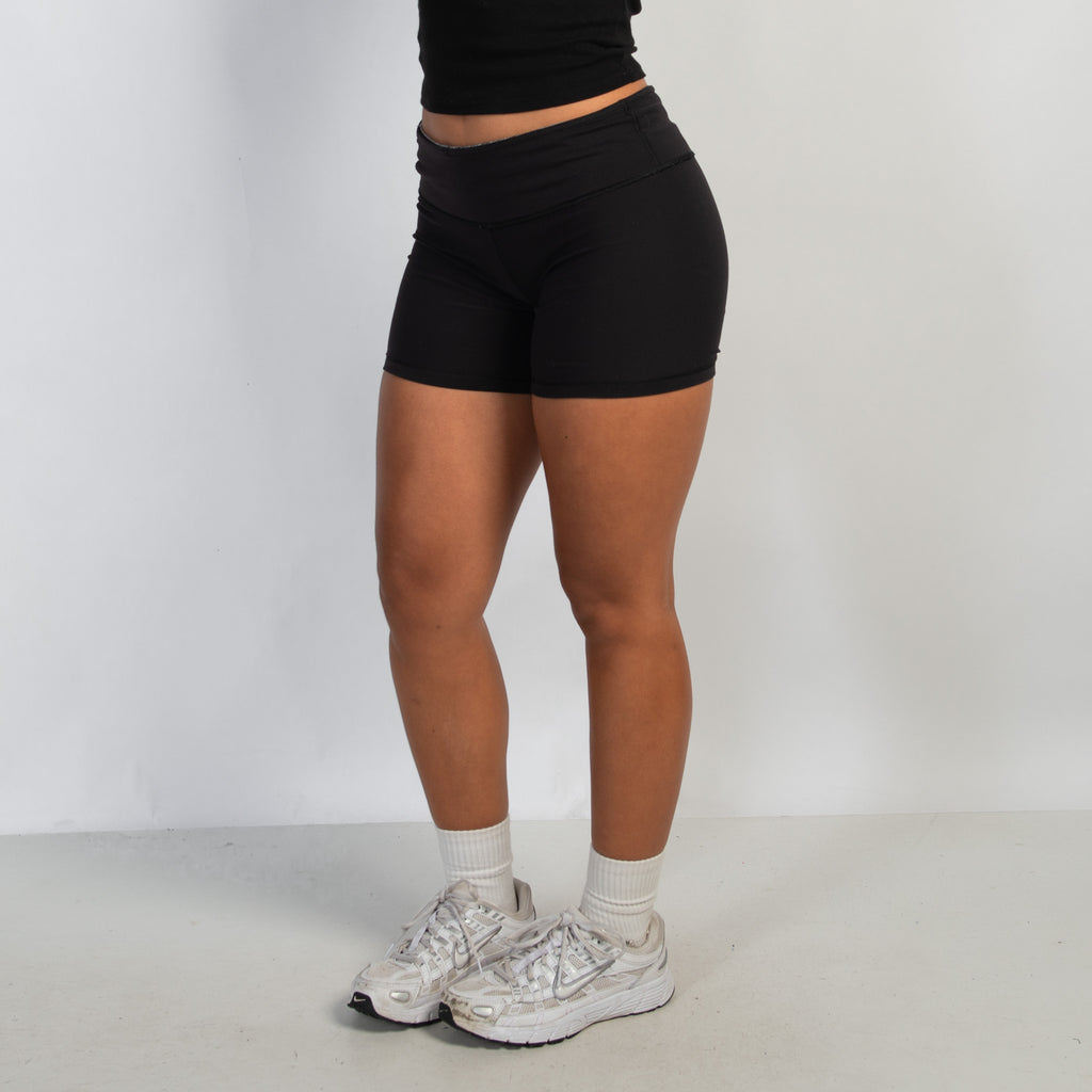 REVERSIBLE BIKE SHORTS