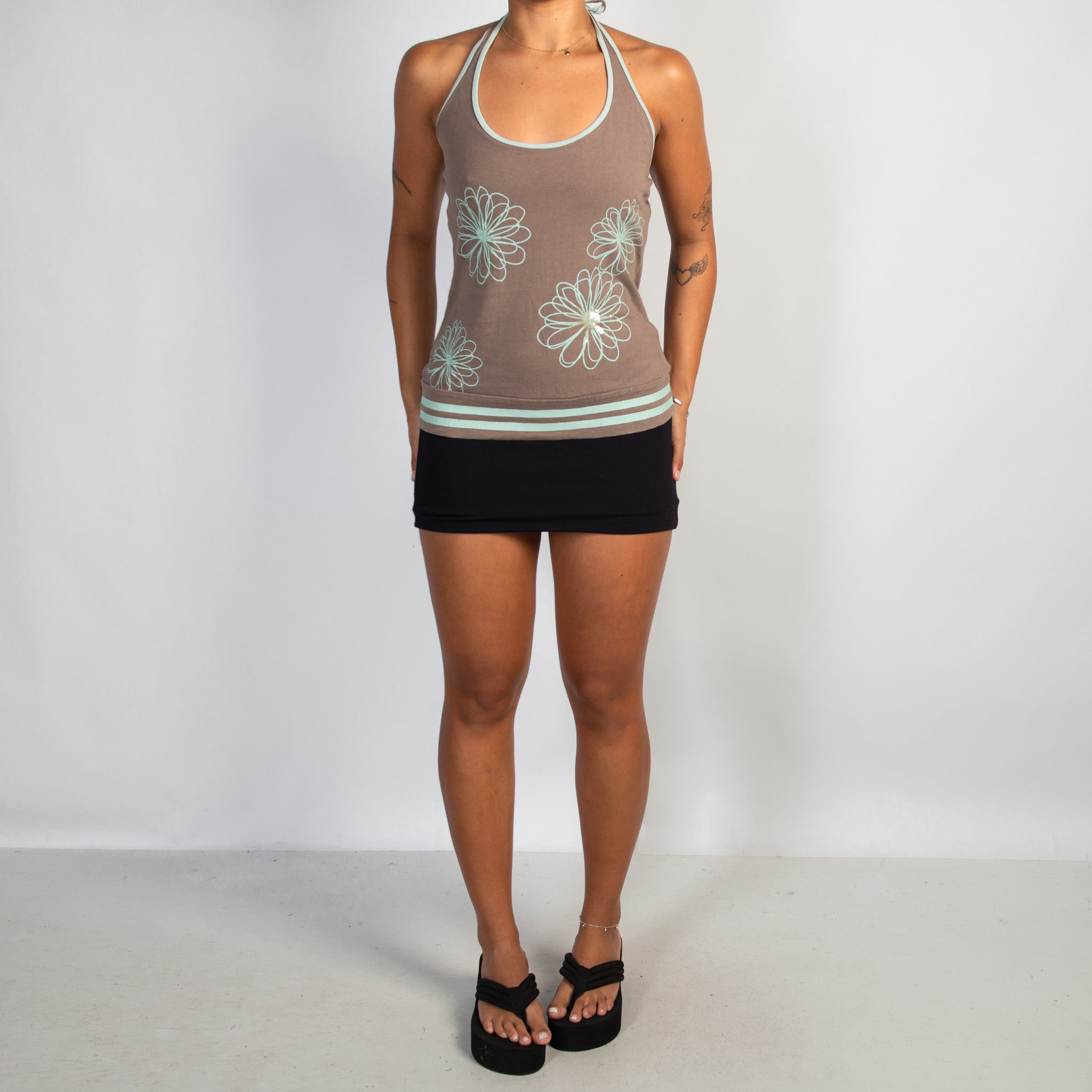 FLORAL HALTERNECK TOP