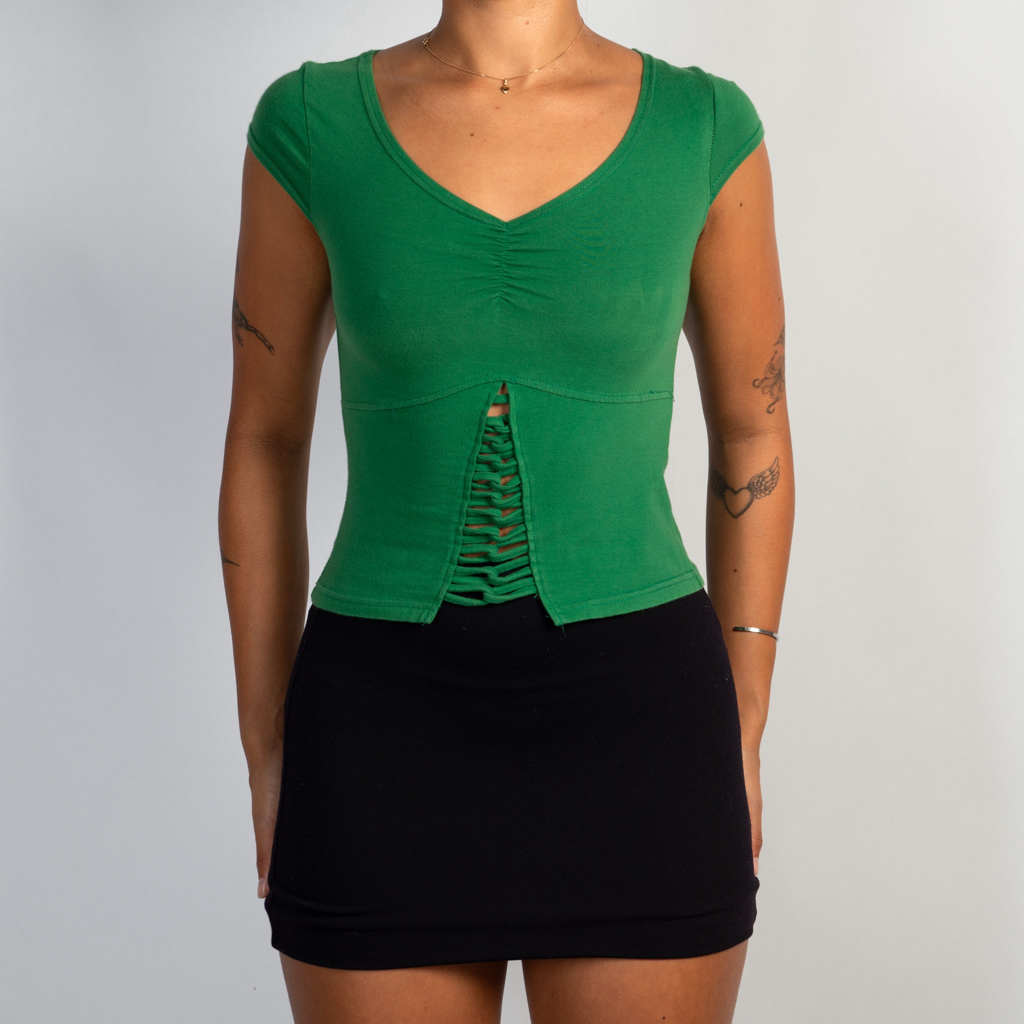 GREEN CAP SLEEVE TEE