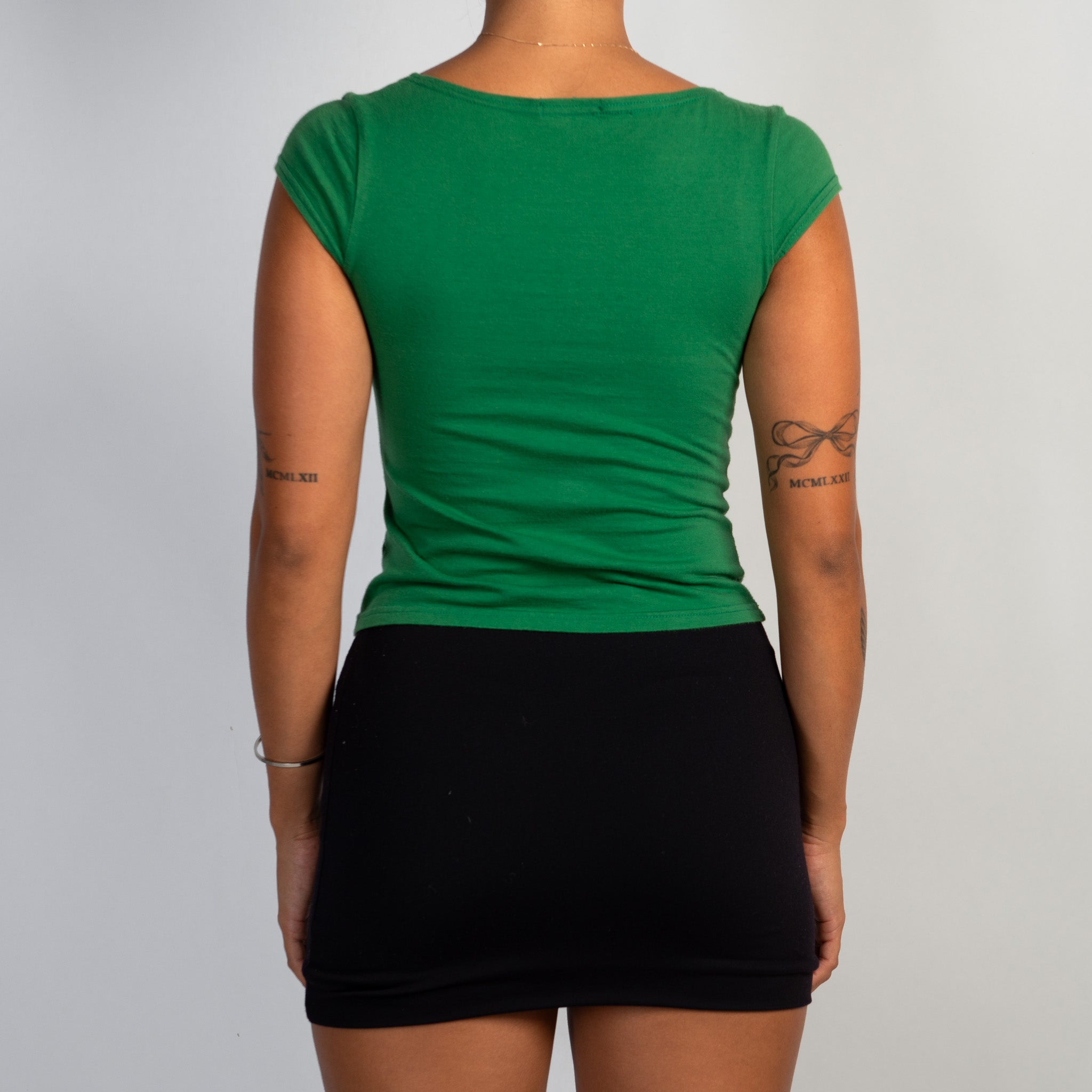 GREEN CAP SLEEVE TEE
