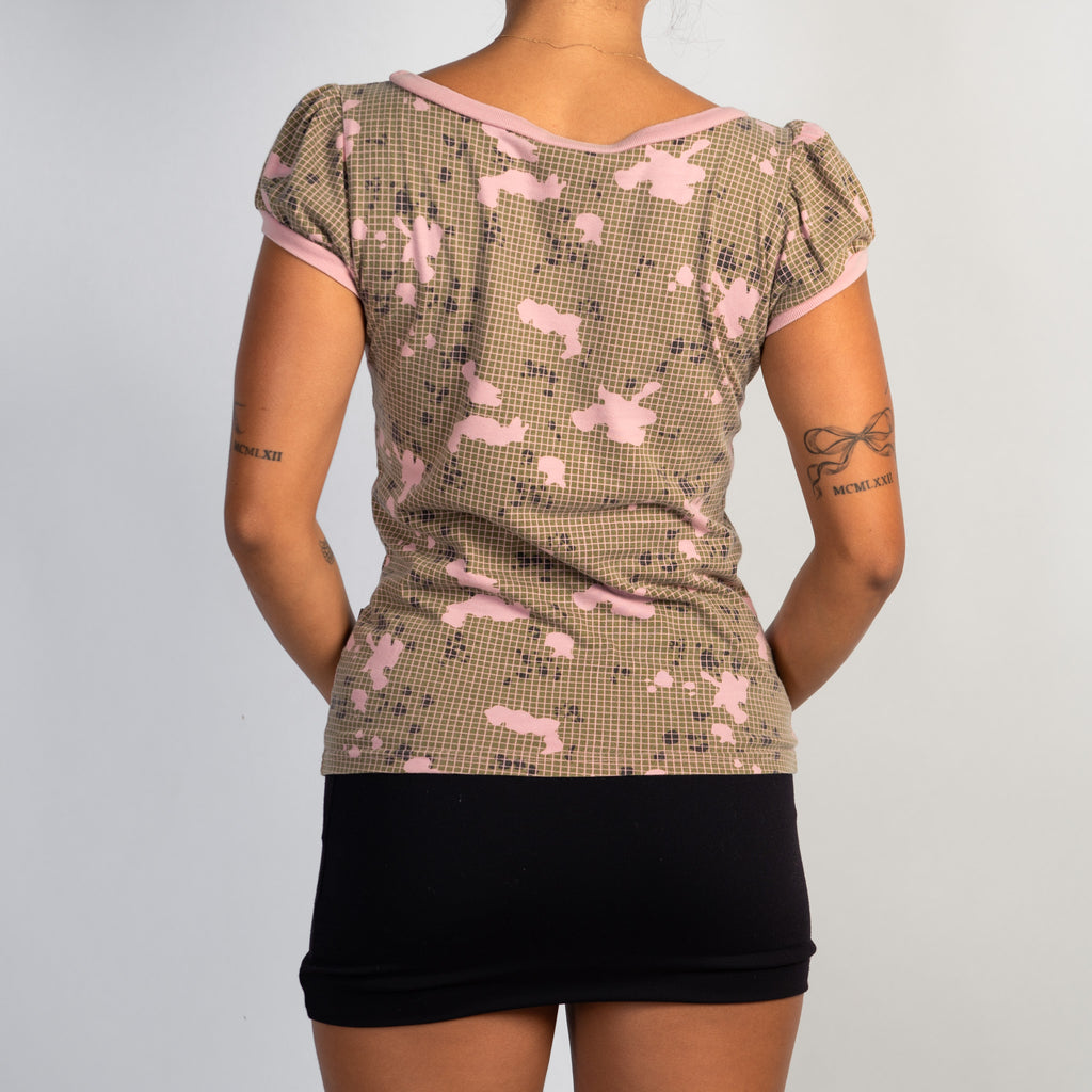 PATTERNED SLIM FIT TEE