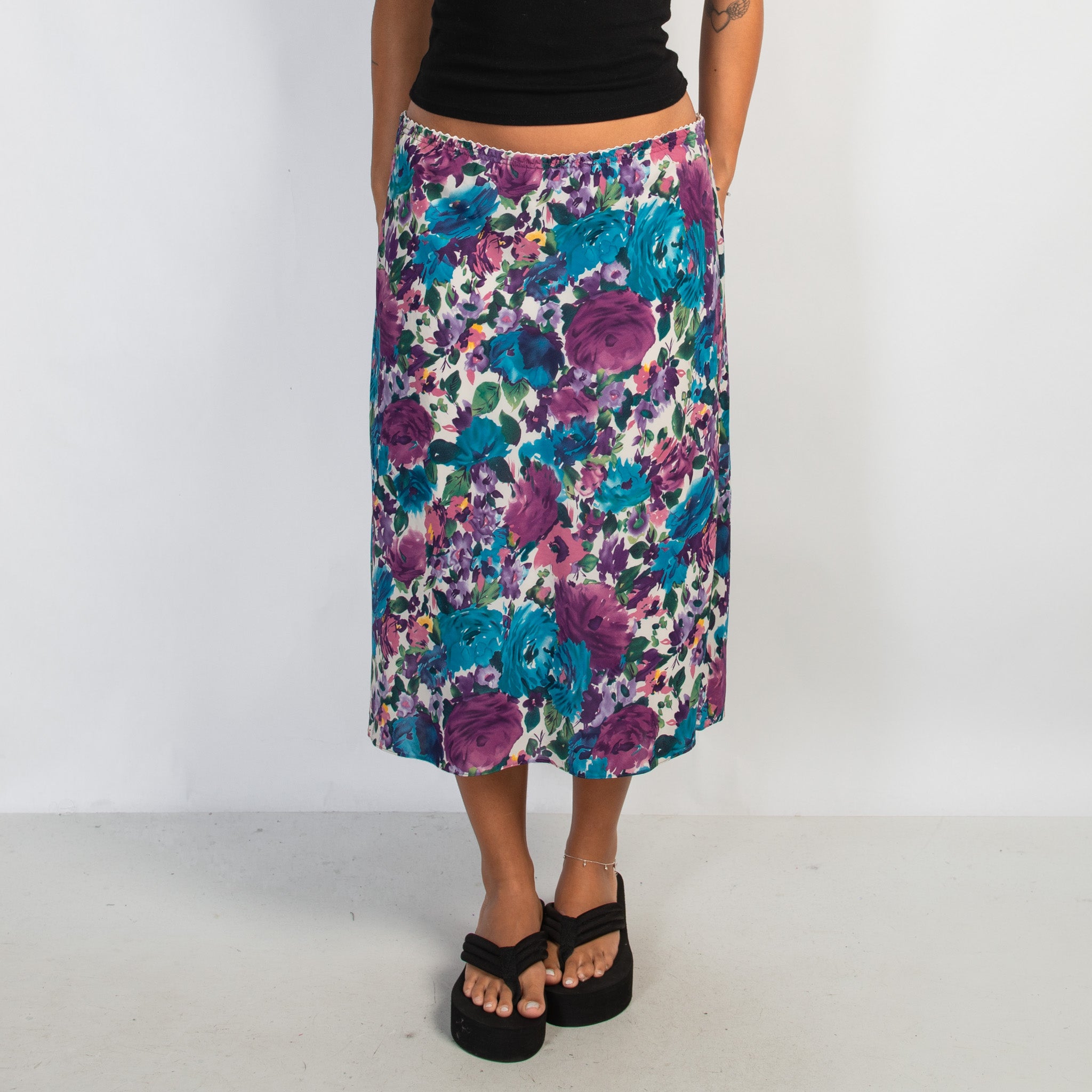 FLORAL MIDI SKIRT