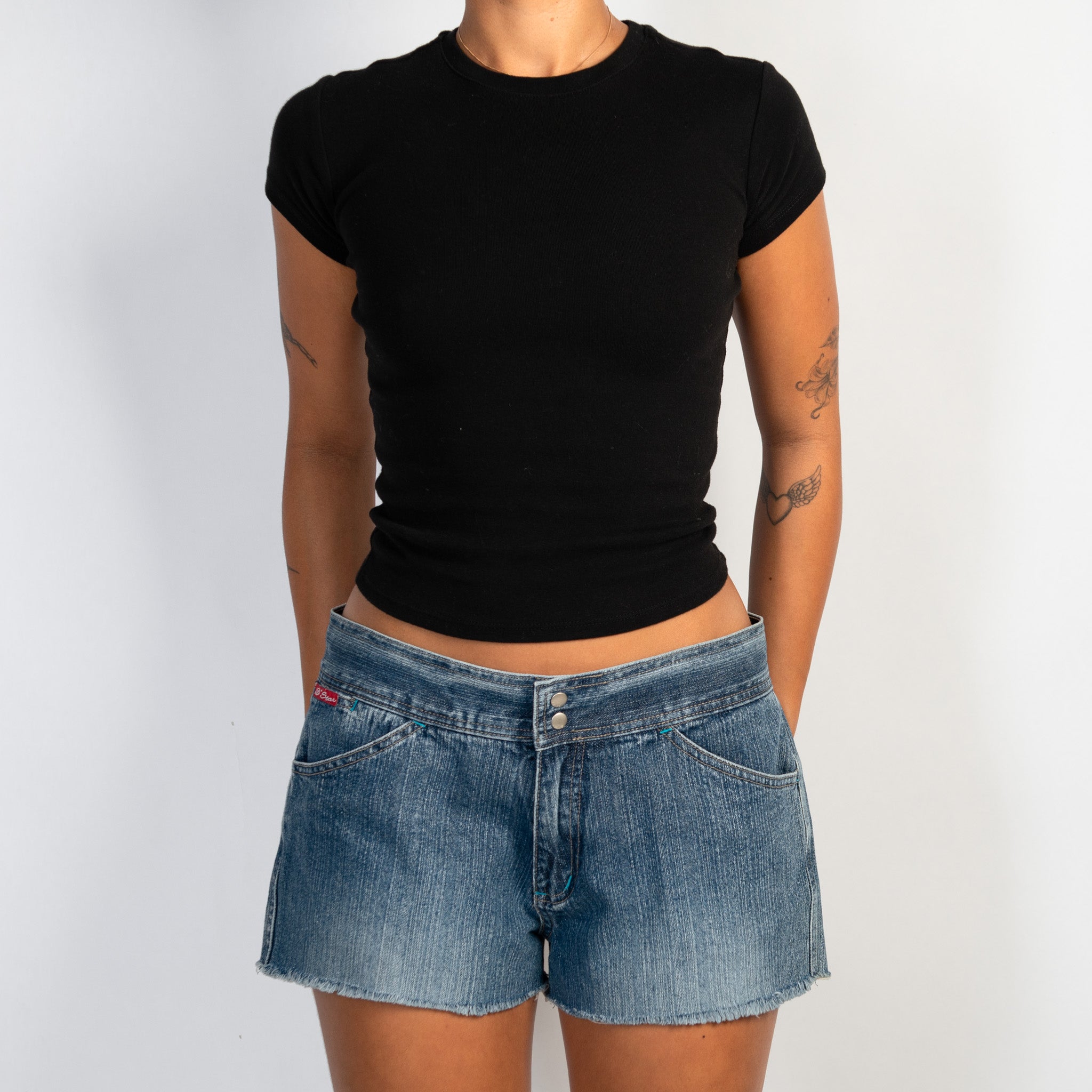 DENIM CUT OFF SHORTS