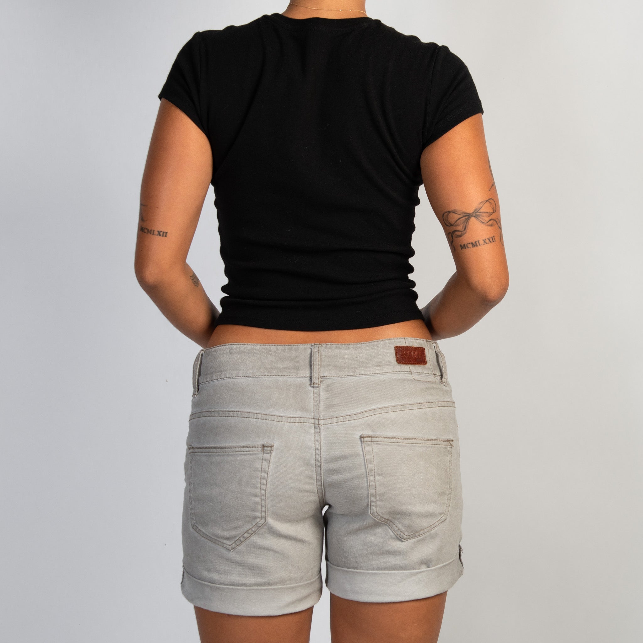 GREY DENIM SHORTS