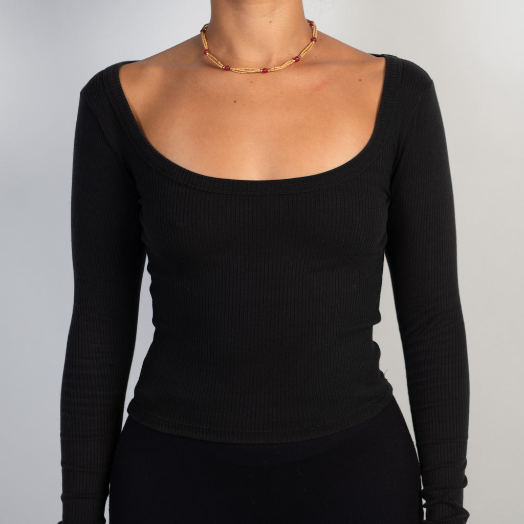 WOODEN BEAD CHOKER