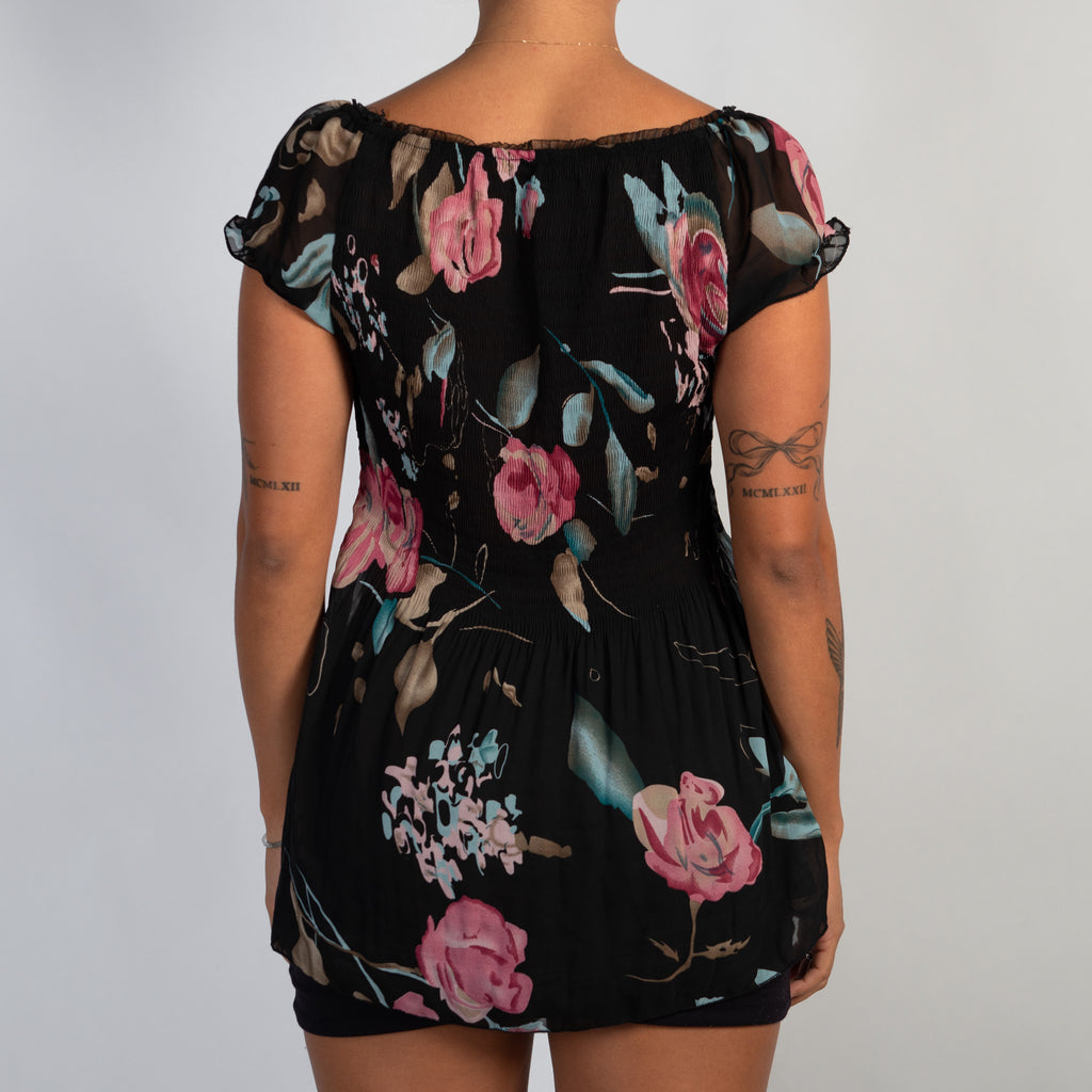 SHEER FLORAL TEXTURED TOP