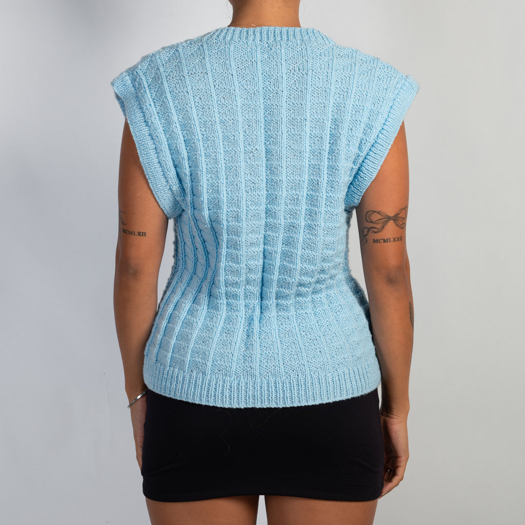 BLUE KNIT VEST