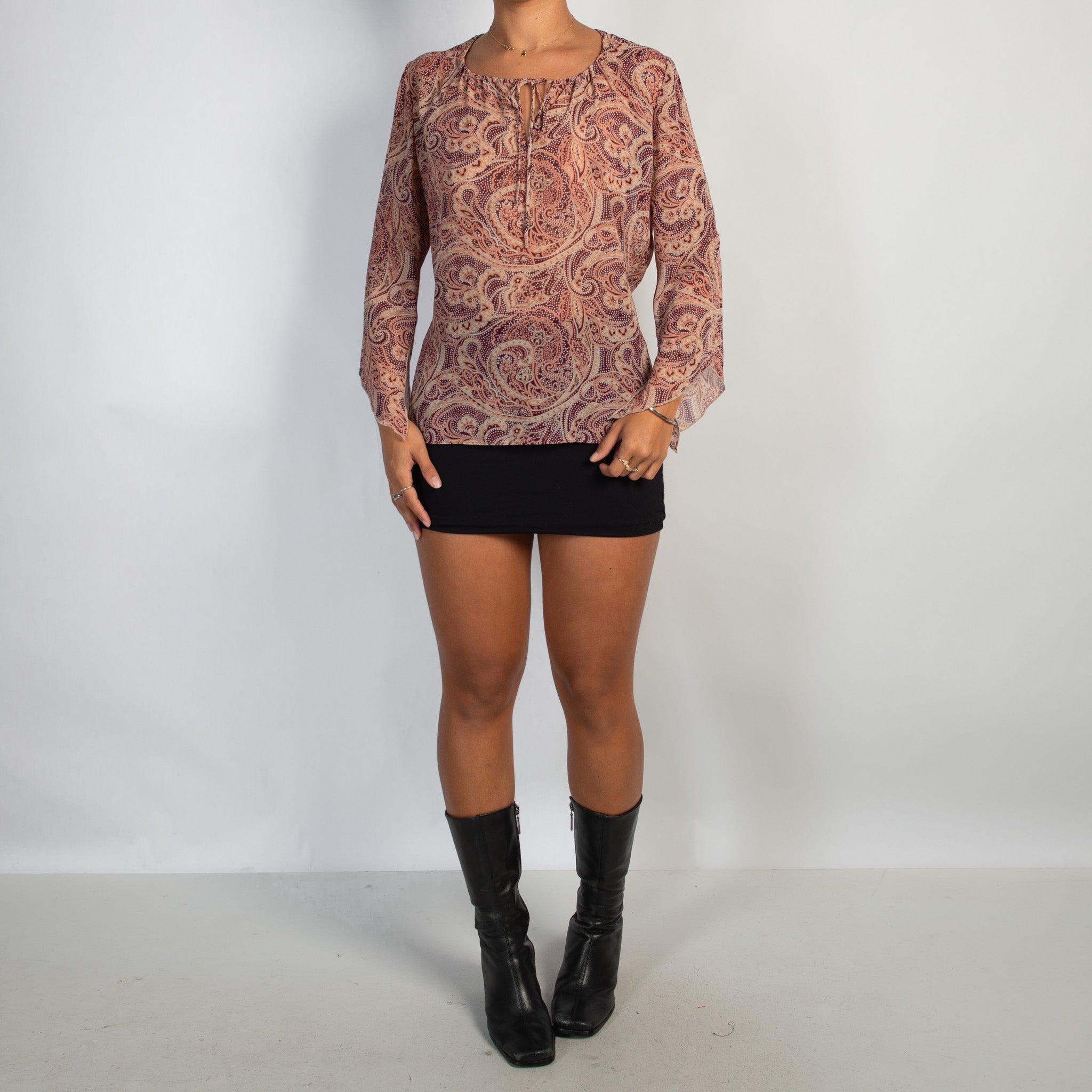 SHEER PAISLEY TOP