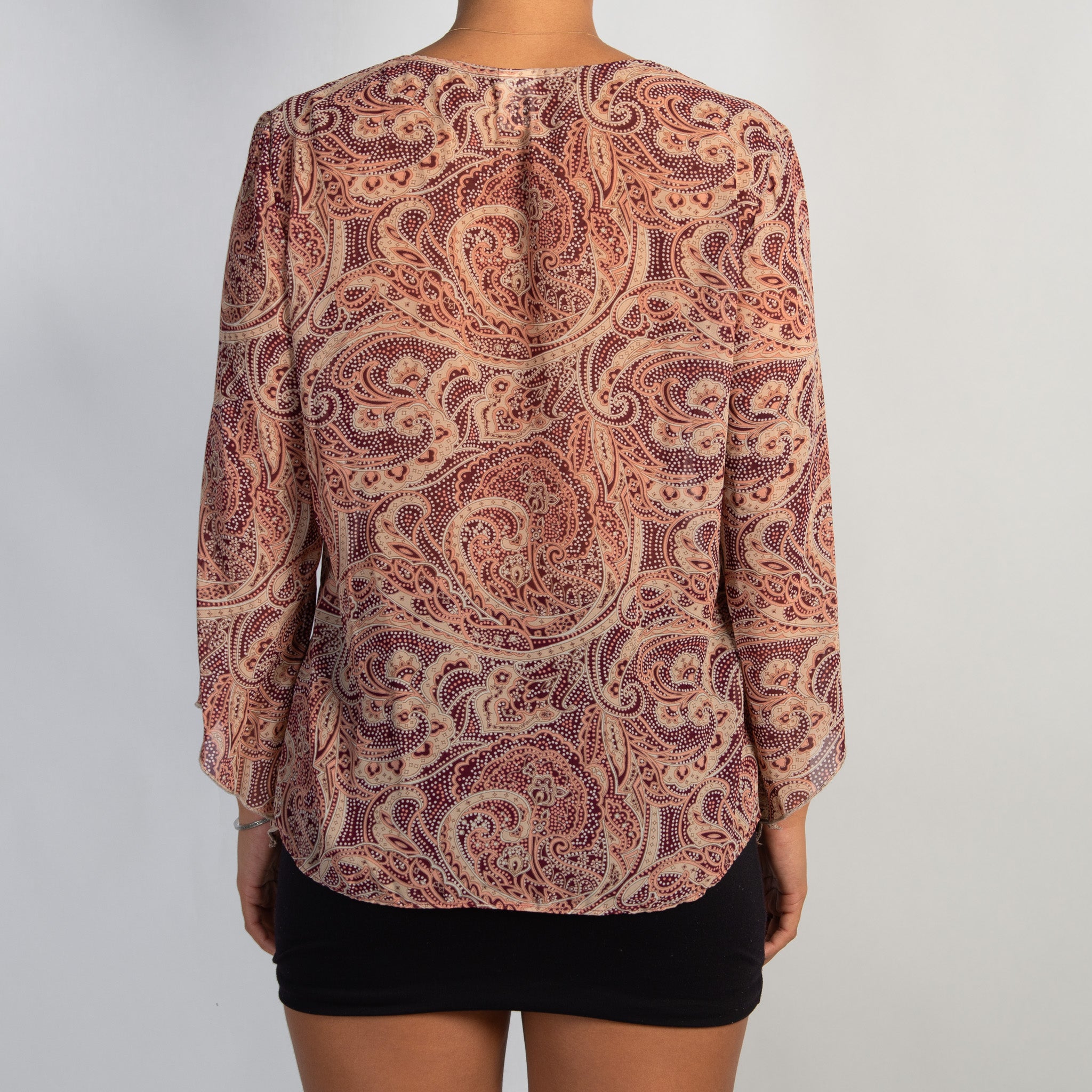 SHEER PAISLEY TOP