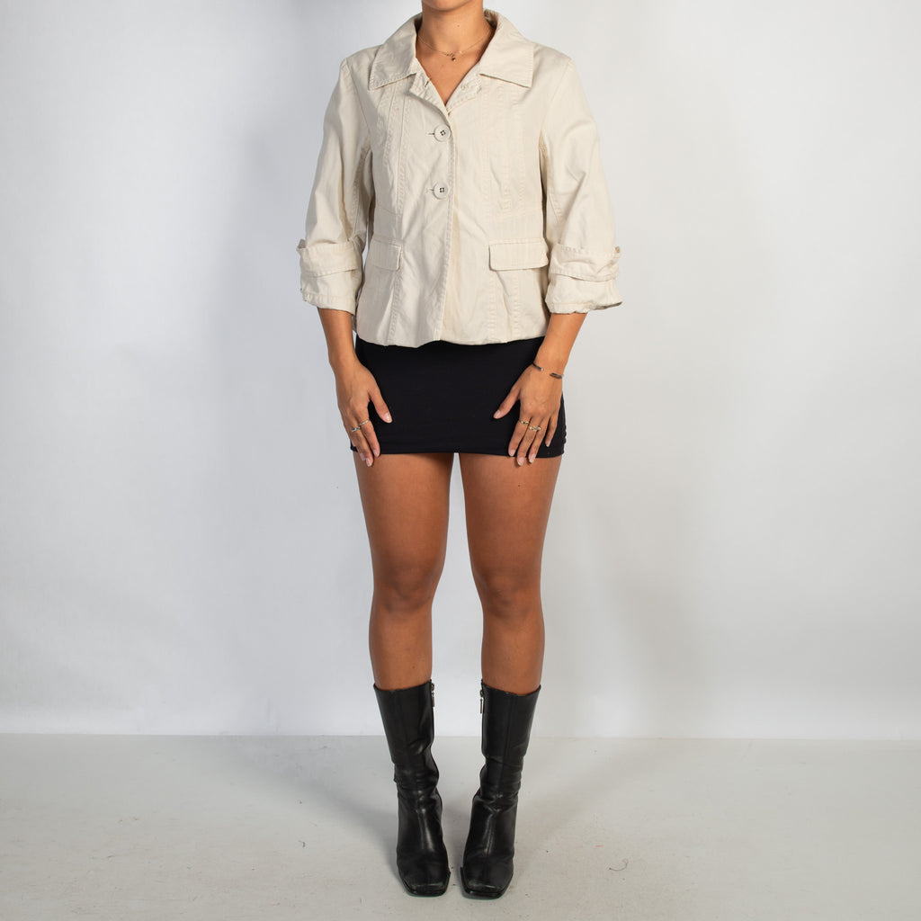 CREAM 3/4 SLEEVE JACKET